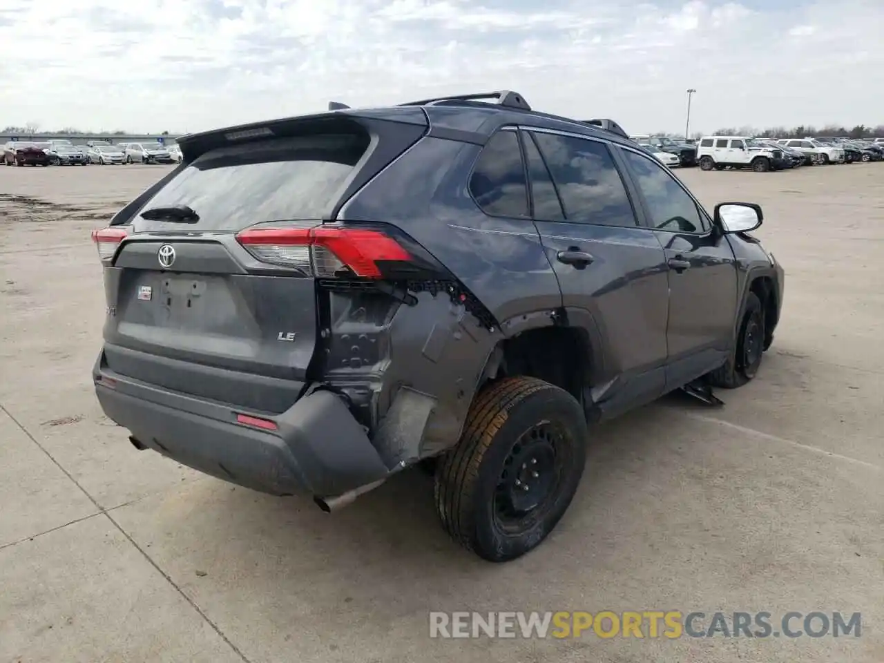 4 Photograph of a damaged car 2T3H1RFV0LC043052 TOYOTA RAV4 2020