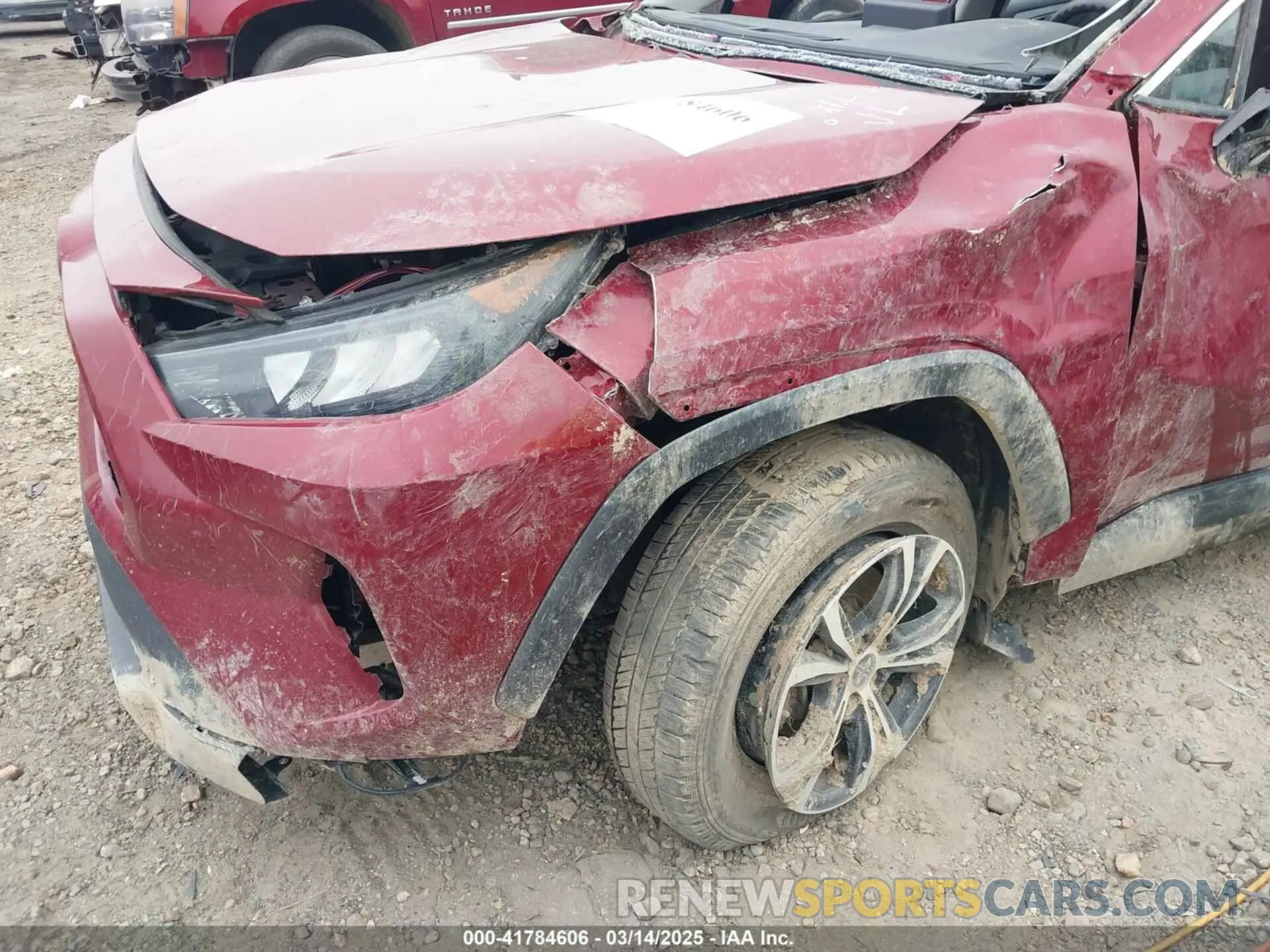 6 Photograph of a damaged car 2T3H1RFV0LC072860 TOYOTA RAV4 2020