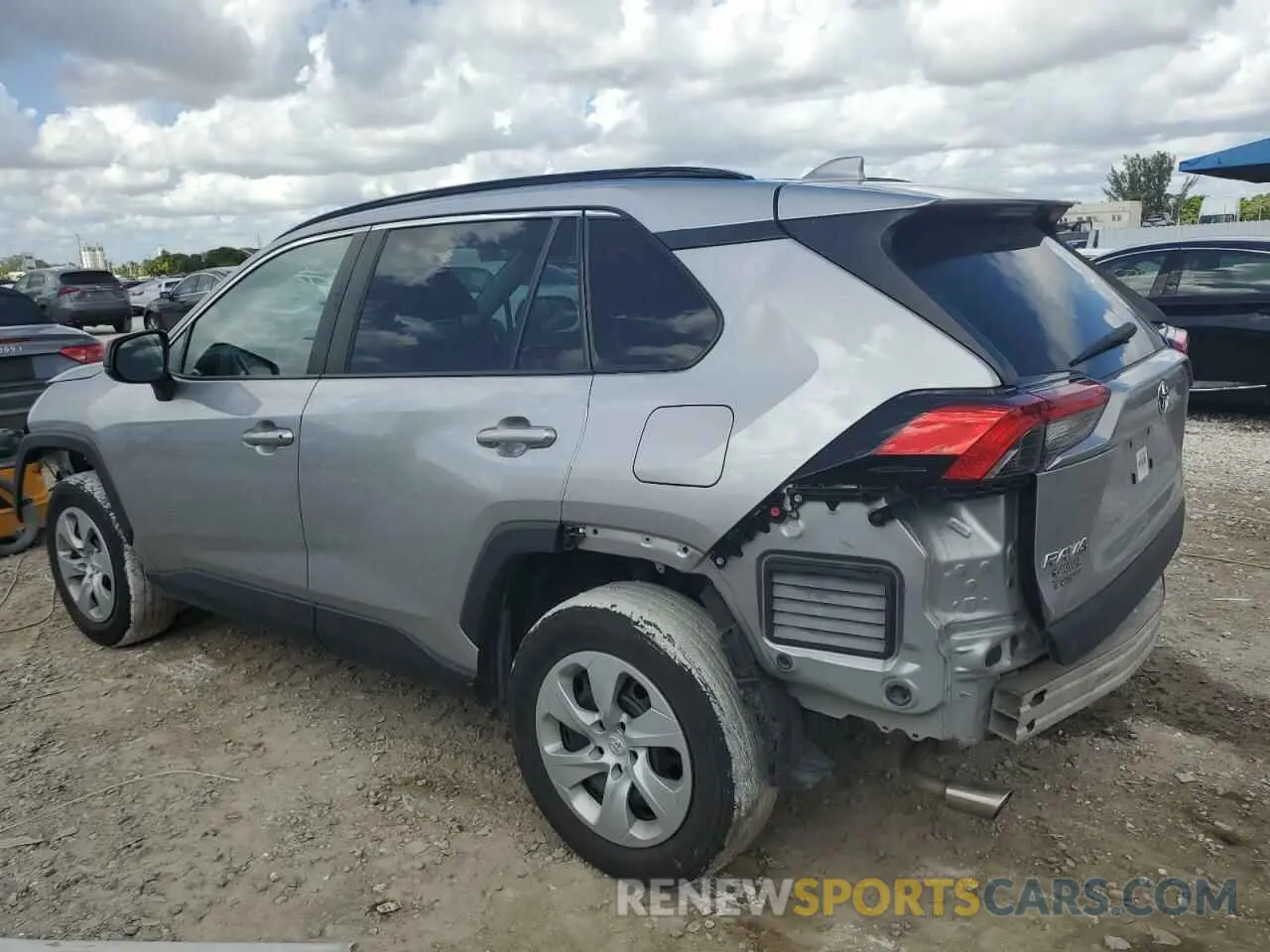 2 Photograph of a damaged car 2T3H1RFV0LC075578 TOYOTA RAV4 2020