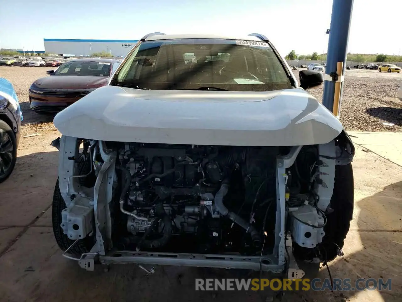 5 Photograph of a damaged car 2T3H1RFV0LC081672 TOYOTA RAV4 2020