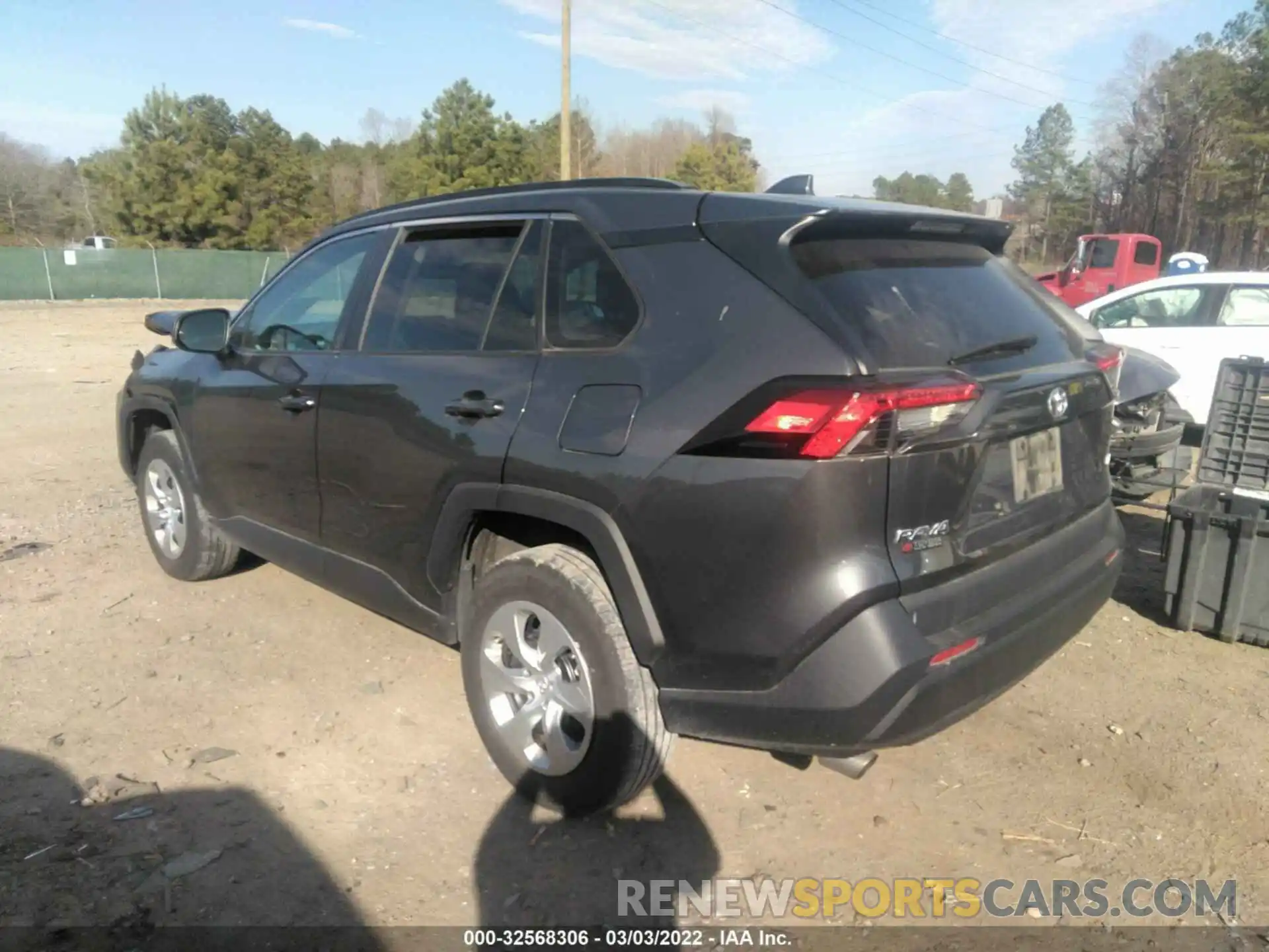 3 Photograph of a damaged car 2T3H1RFV0LW058553 TOYOTA RAV4 2020