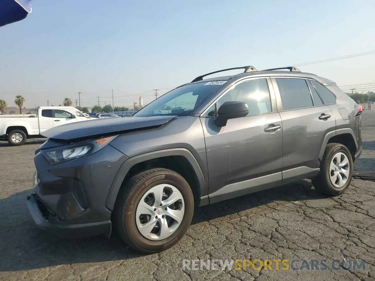 1 Photograph of a damaged car 2T3H1RFV0LW064837 TOYOTA RAV4 2020