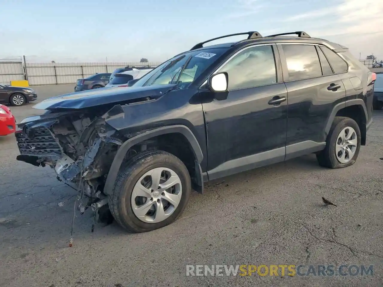 1 Photograph of a damaged car 2T3H1RFV0LW066166 TOYOTA RAV4 2020