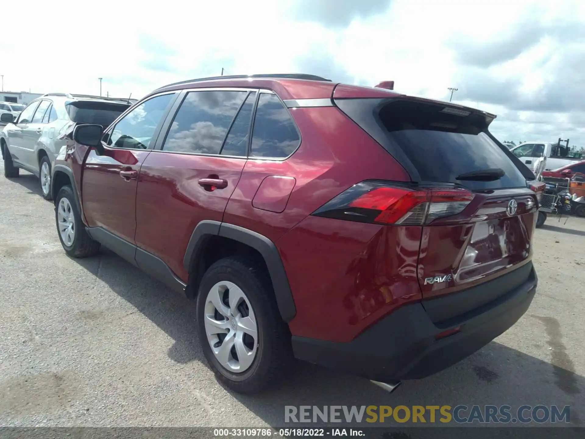 3 Photograph of a damaged car 2T3H1RFV0LW086045 TOYOTA RAV4 2020