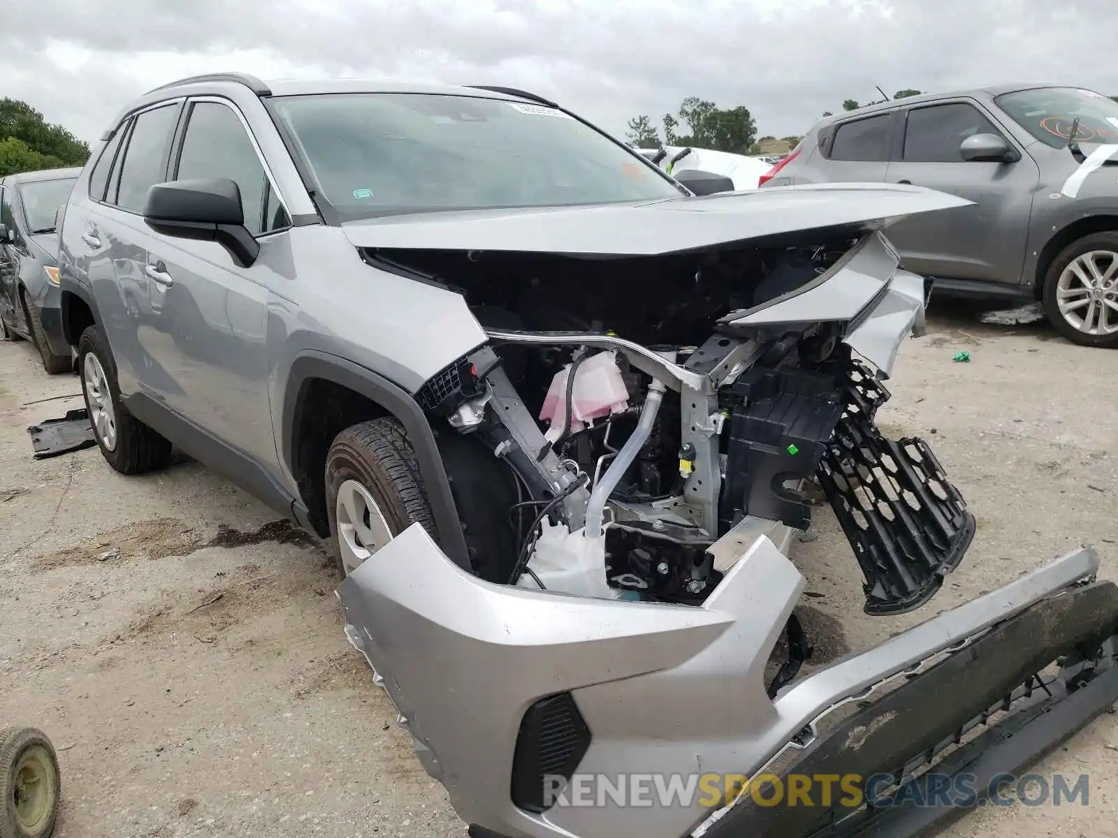 1 Photograph of a damaged car 2T3H1RFV1LC039611 TOYOTA RAV4 2020