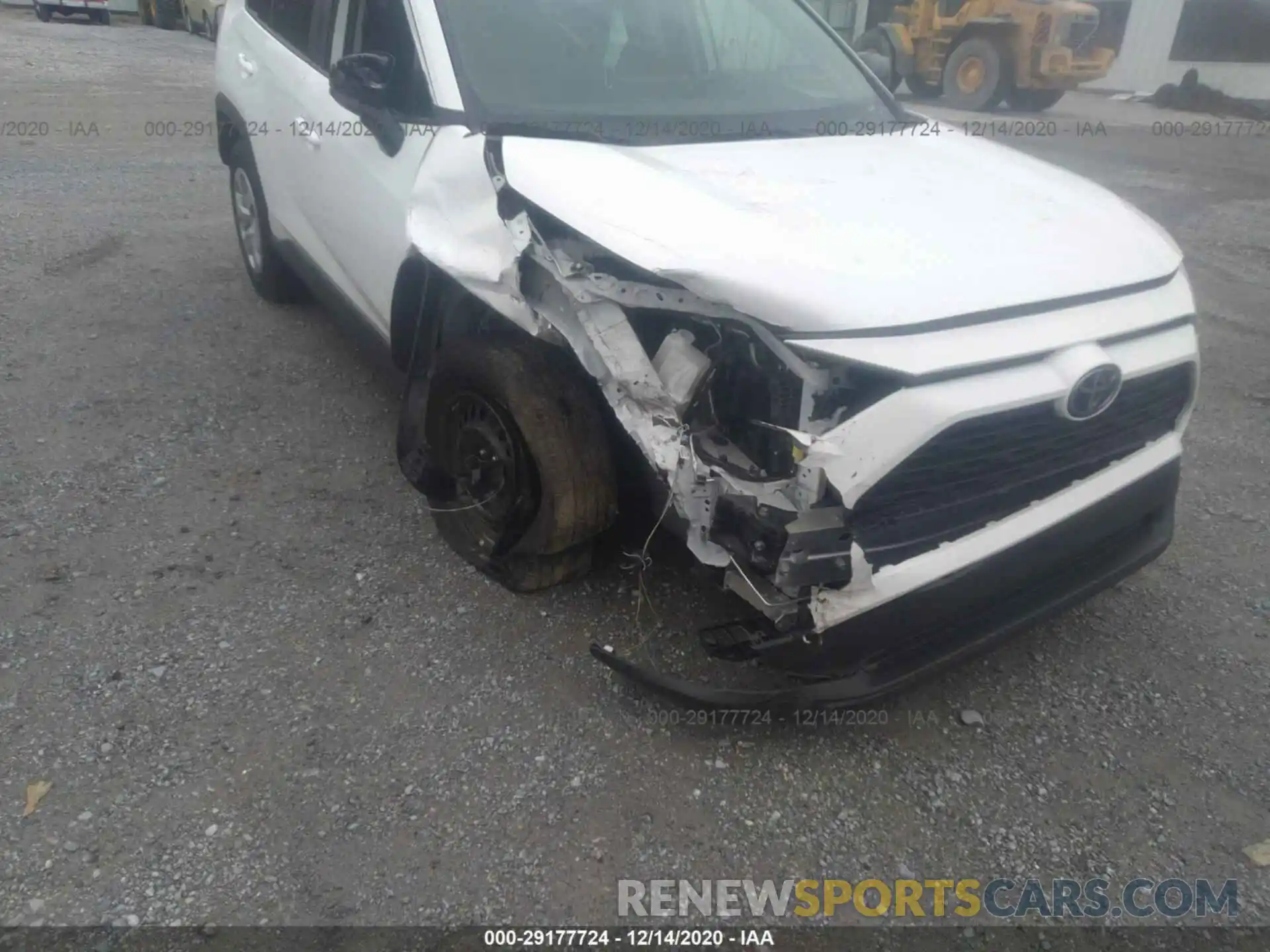 6 Photograph of a damaged car 2T3H1RFV1LC045389 TOYOTA RAV4 2020