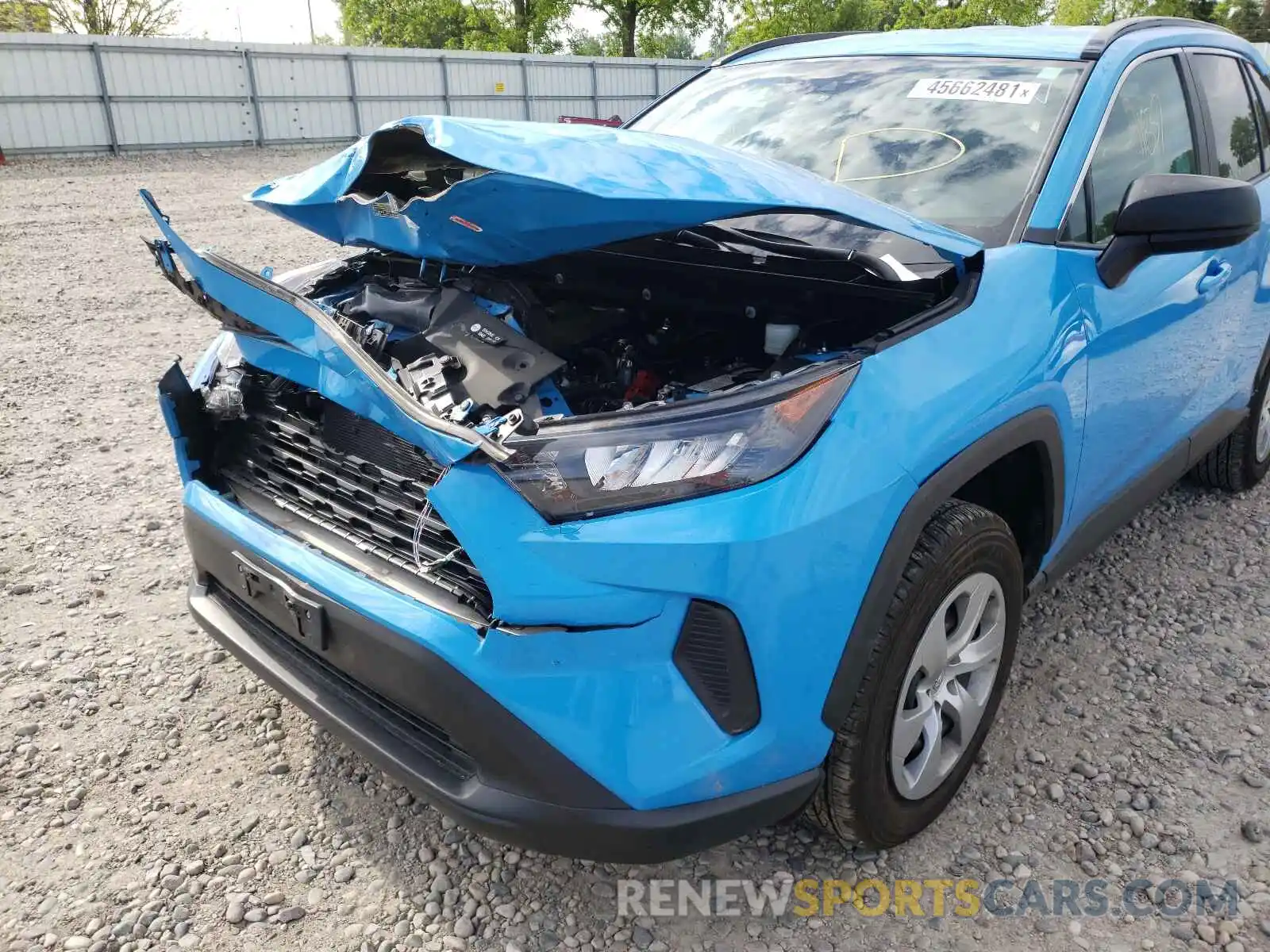 9 Photograph of a damaged car 2T3H1RFV1LC050639 TOYOTA RAV4 2020