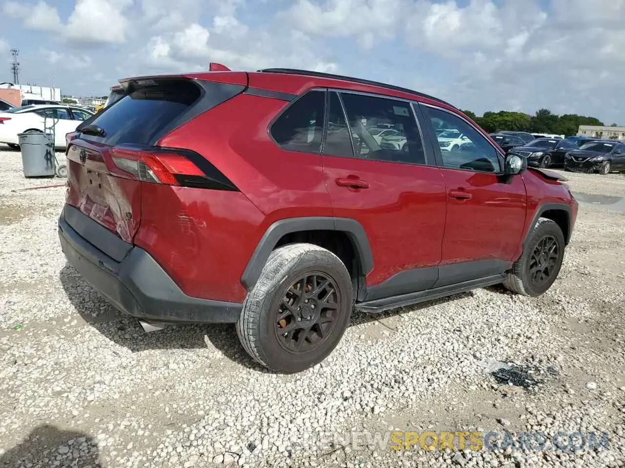 3 Photograph of a damaged car 2T3H1RFV1LC054531 TOYOTA RAV4 2020