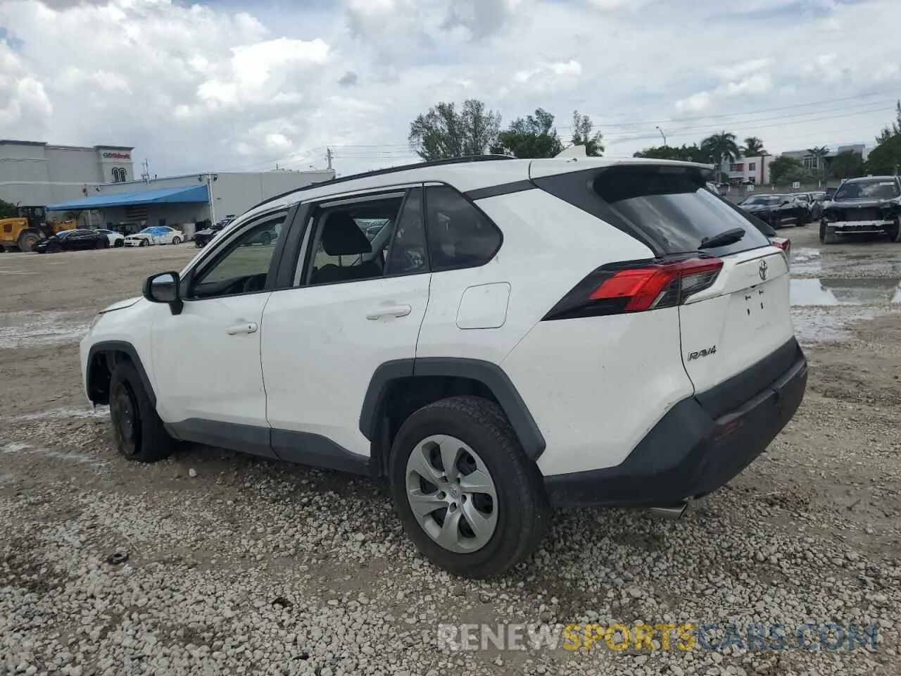 2 Photograph of a damaged car 2T3H1RFV1LC062922 TOYOTA RAV4 2020