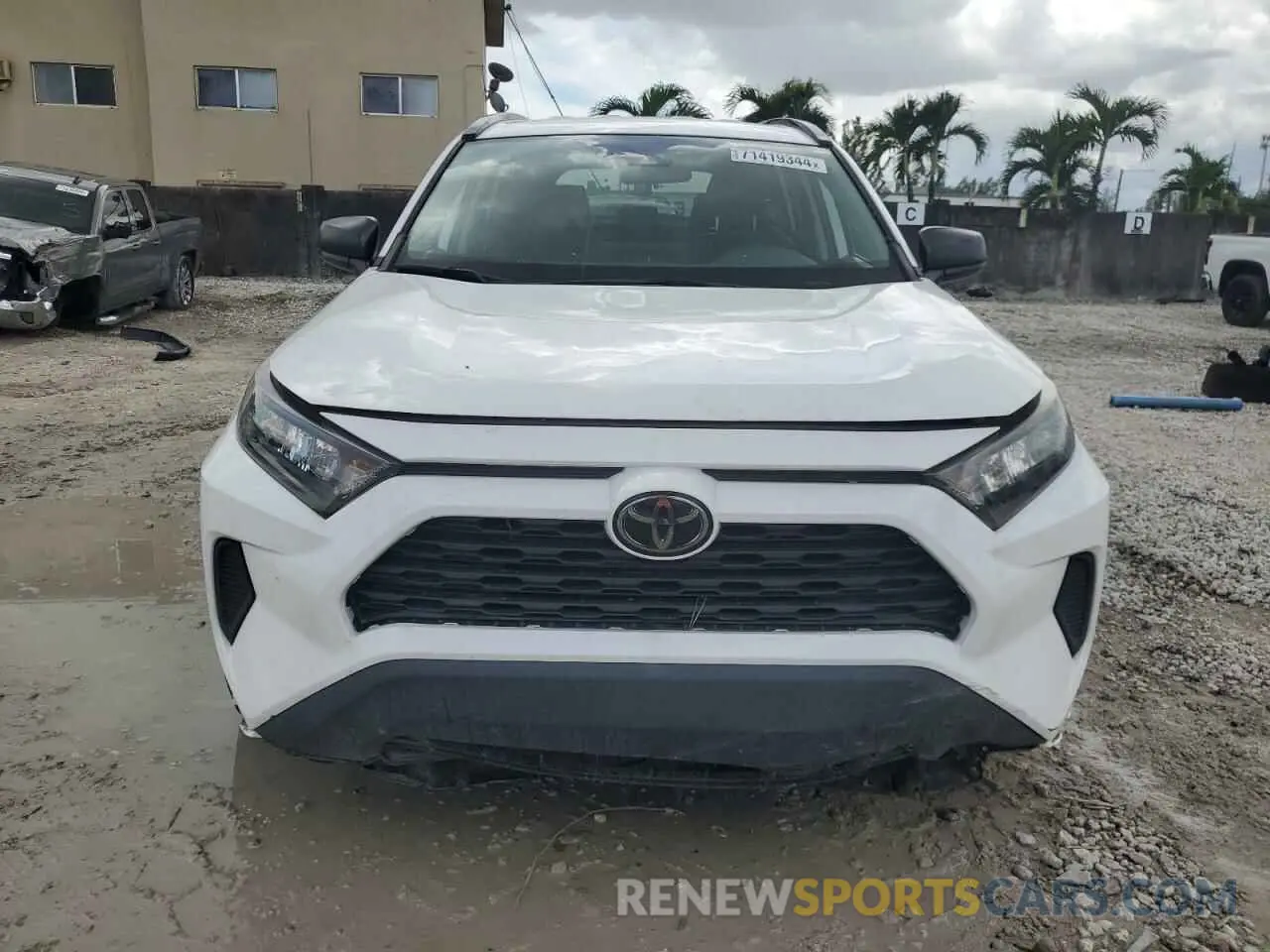 5 Photograph of a damaged car 2T3H1RFV1LC062922 TOYOTA RAV4 2020
