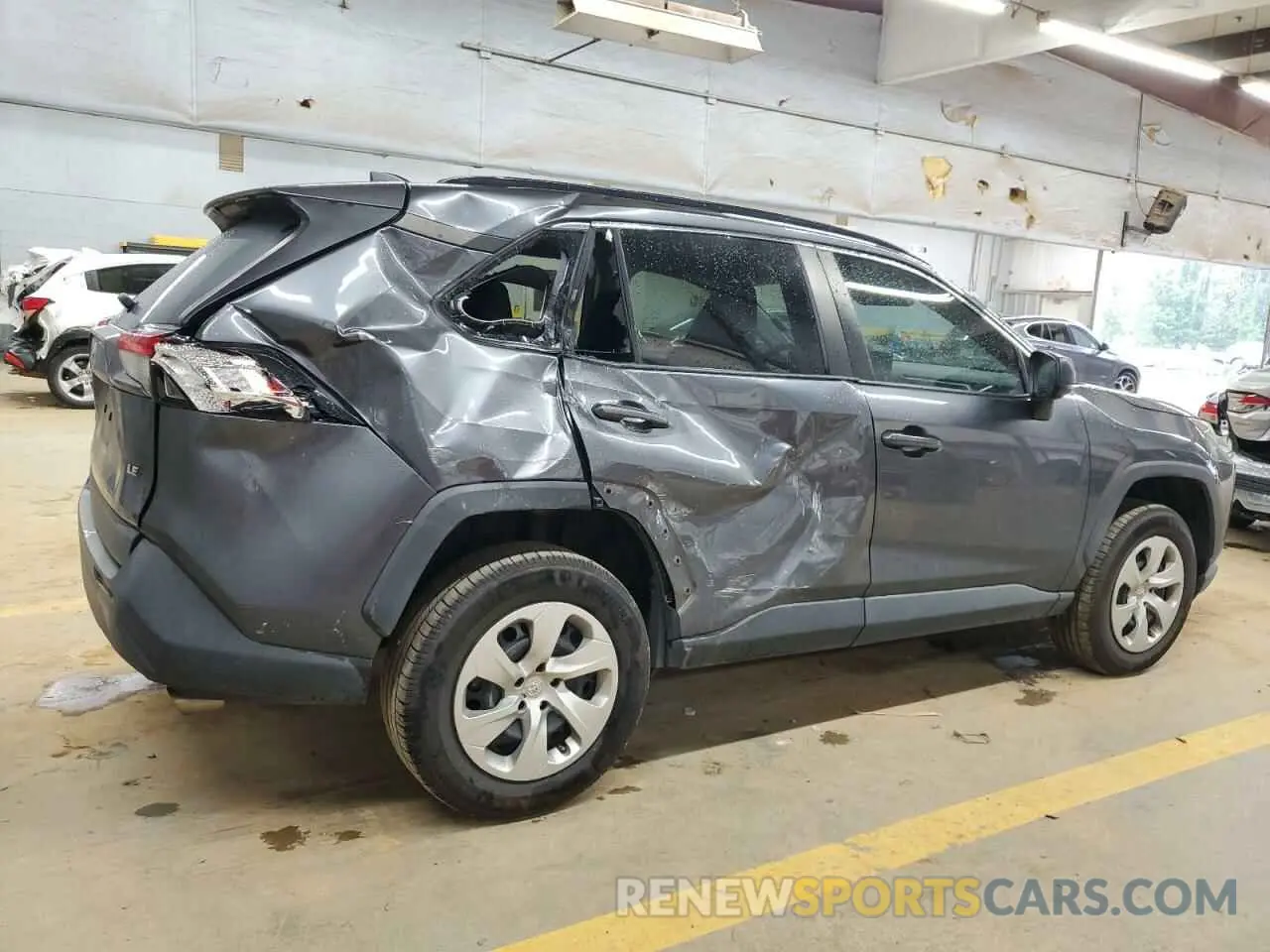 3 Photograph of a damaged car 2T3H1RFV1LC063438 TOYOTA RAV4 2020