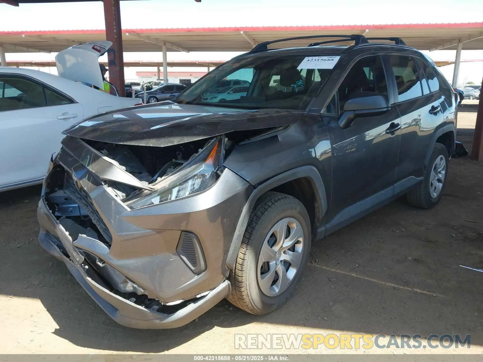 2 Photograph of a damaged car 2T3H1RFV1LC080384 TOYOTA RAV4 2020