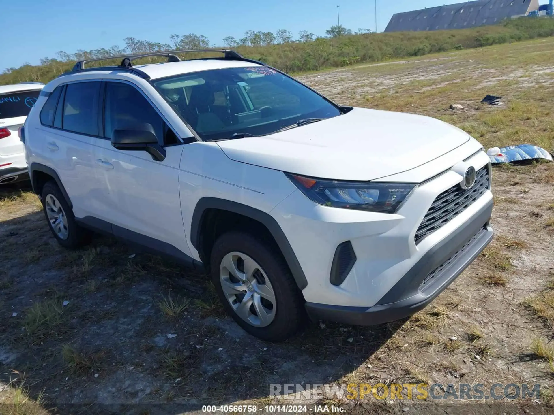 1 Photograph of a damaged car 2T3H1RFV1LW064104 TOYOTA RAV4 2020