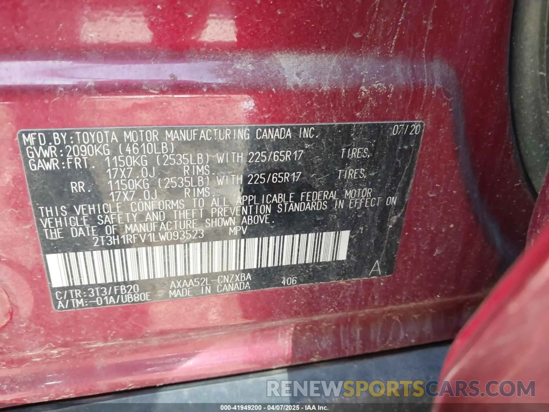 9 Photograph of a damaged car 2T3H1RFV1LW093523 TOYOTA RAV4 2020