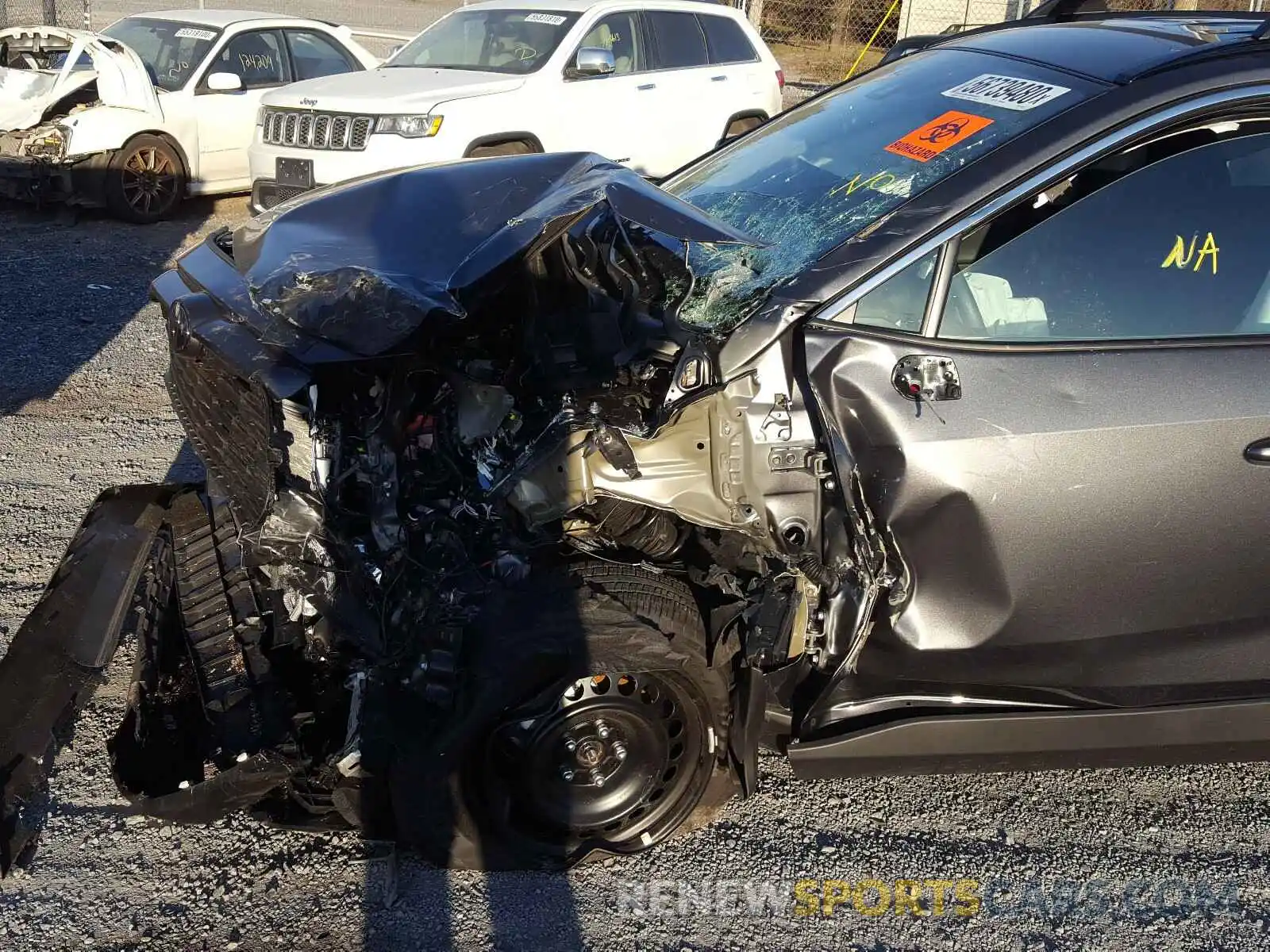 9 Photograph of a damaged car 2T3H1RFV1LW103631 TOYOTA RAV4 2020