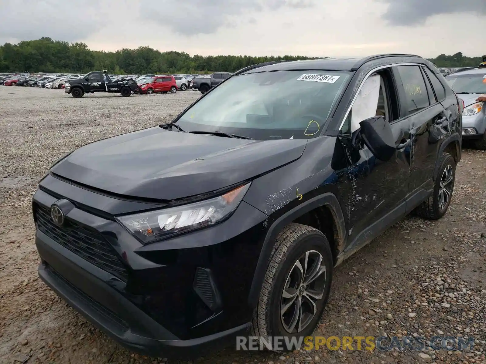 2 Photograph of a damaged car 2T3H1RFV2LC043361 TOYOTA RAV4 2020