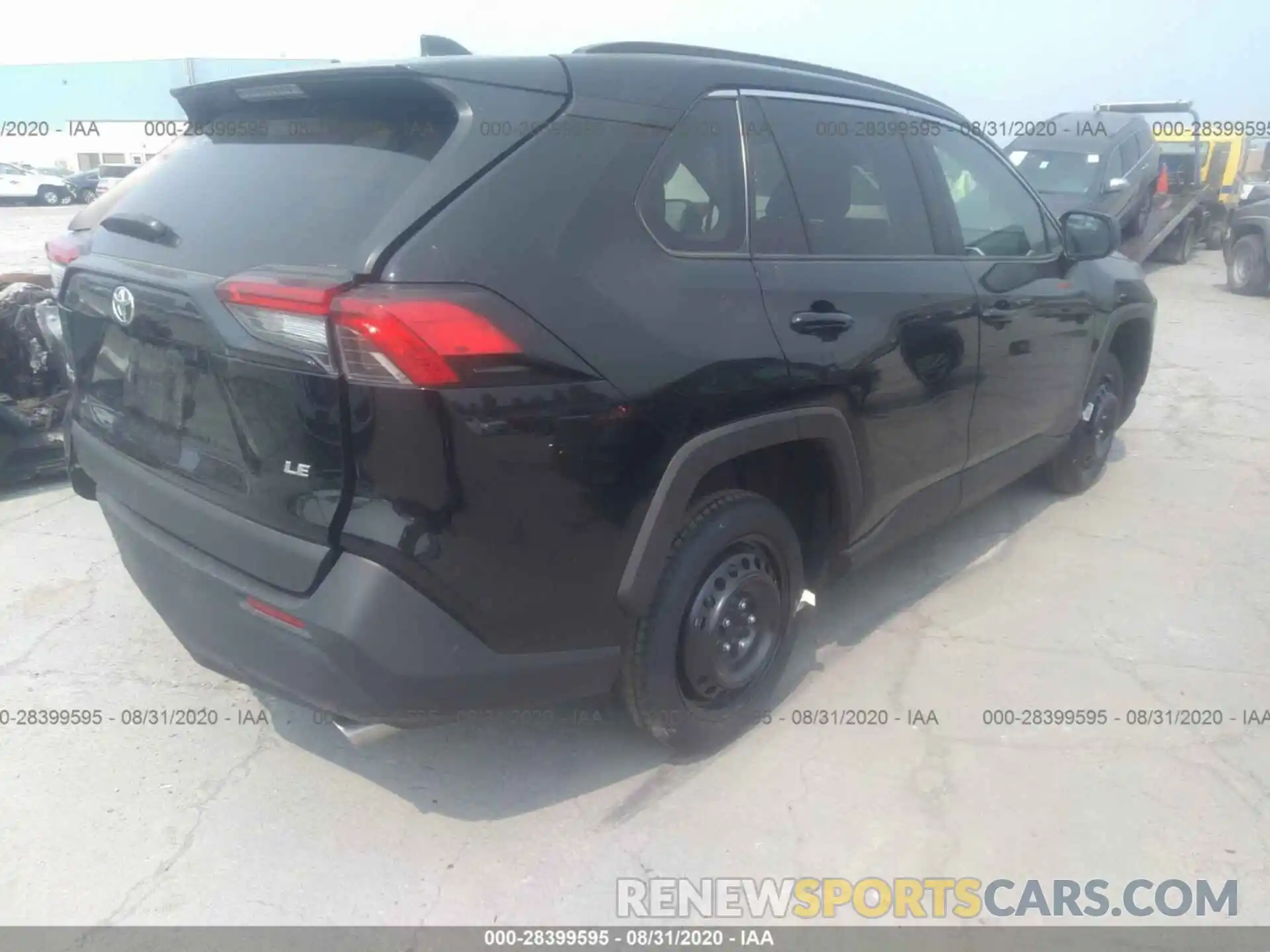 4 Photograph of a damaged car 2T3H1RFV2LC047894 TOYOTA RAV4 2020