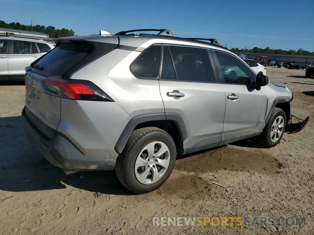 3 Photograph of a damaged car 2T3H1RFV2LC061651 TOYOTA RAV4 2020