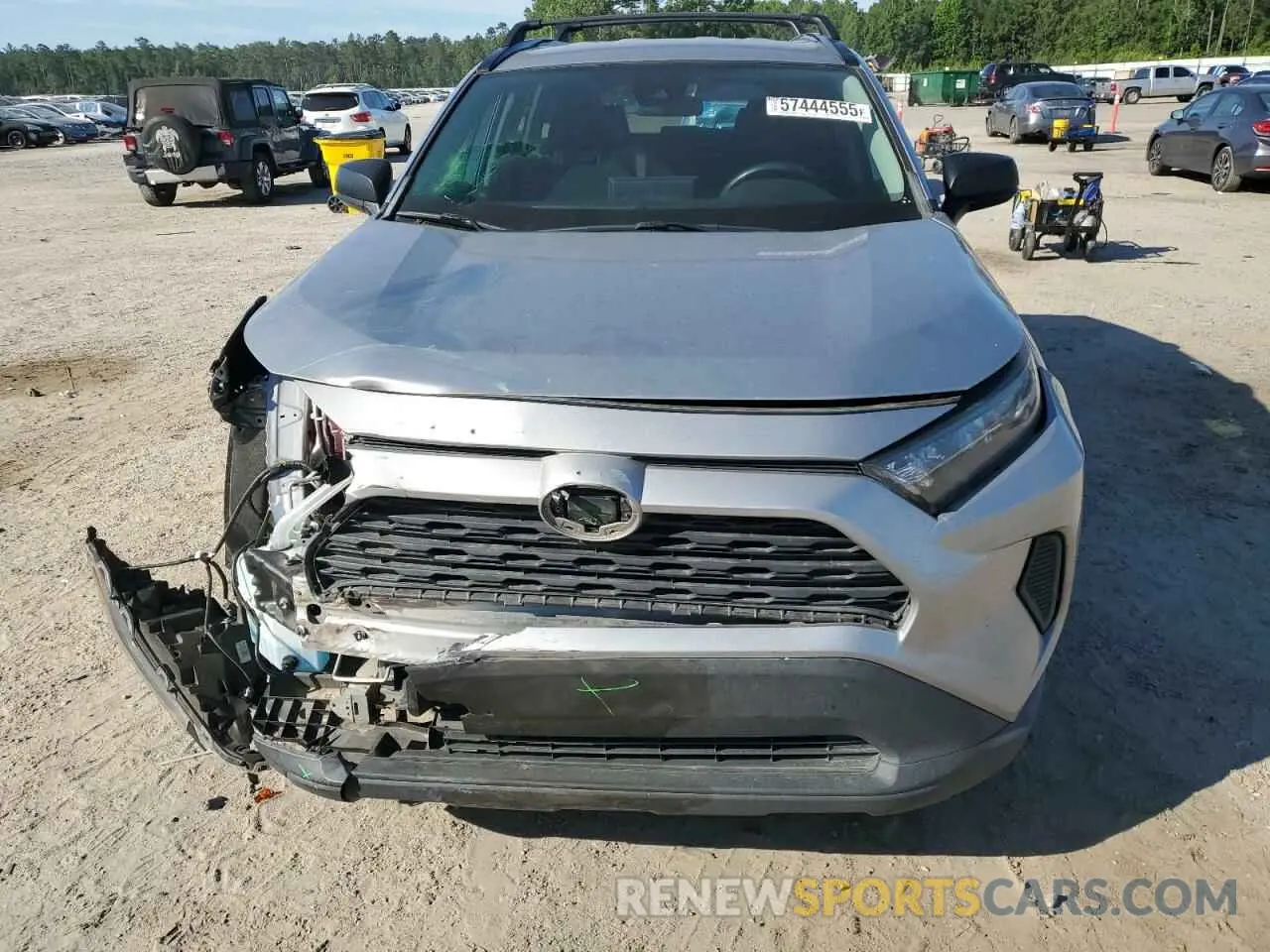 5 Photograph of a damaged car 2T3H1RFV2LC061651 TOYOTA RAV4 2020