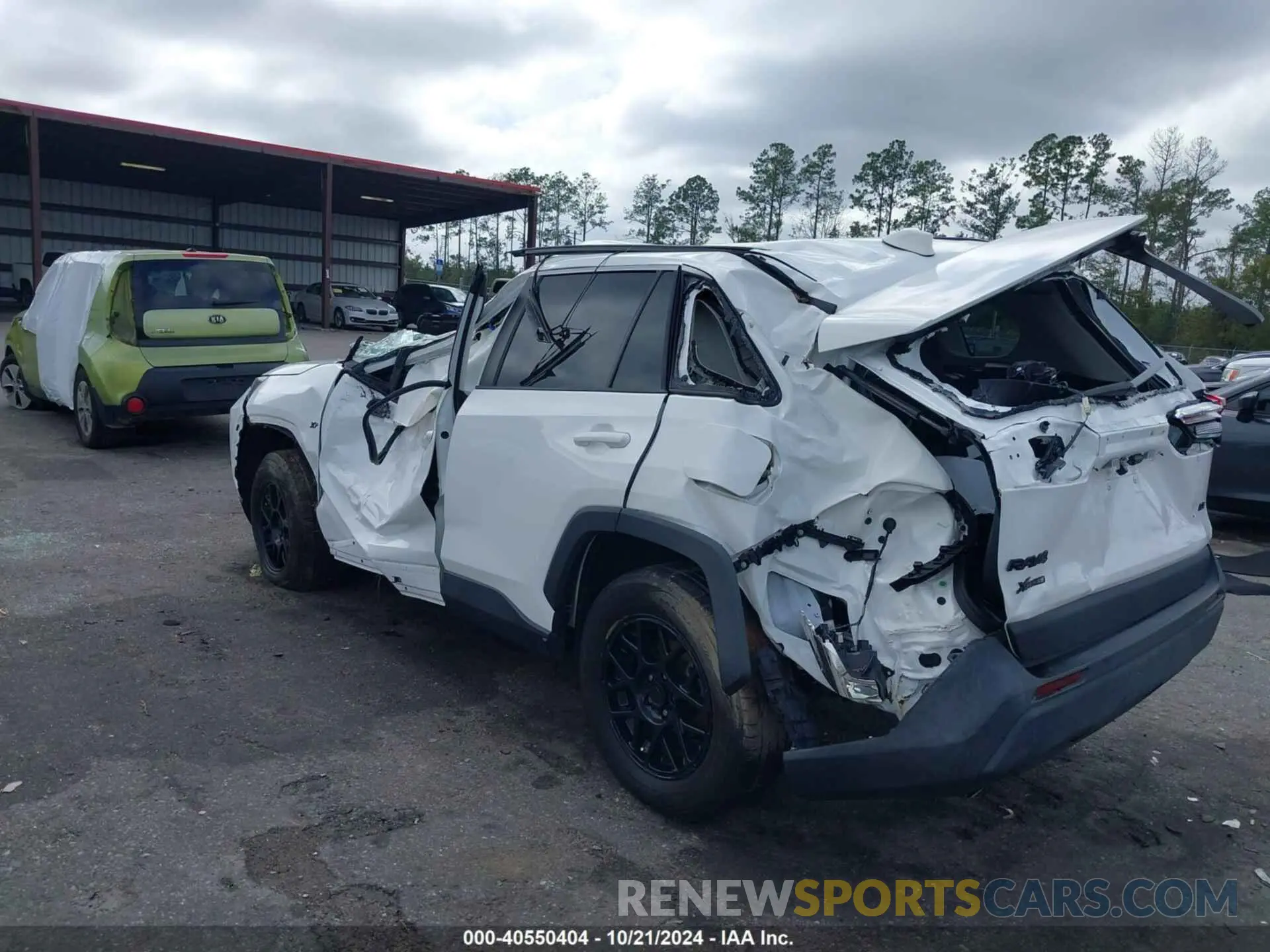 3 Photograph of a damaged car 2T3H1RFV2LC069717 TOYOTA RAV4 2020