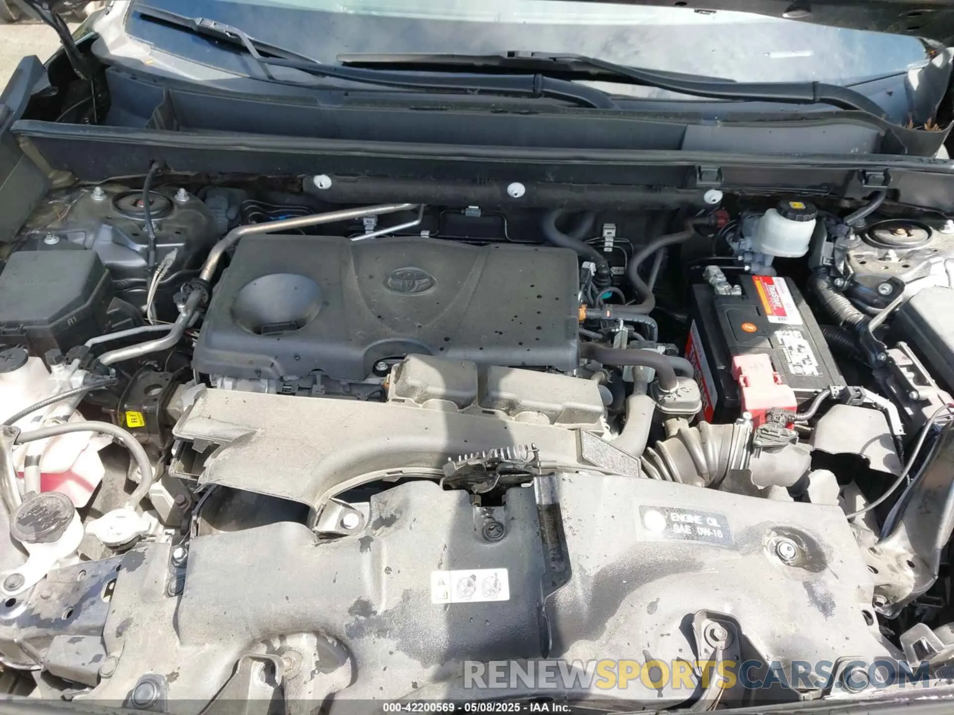 10 Photograph of a damaged car 2T3H1RFV2LC073153 TOYOTA RAV4 2020