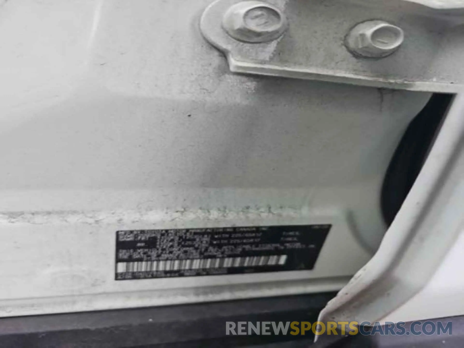 5 Photograph of a damaged car 2T3H1RFV2LC078983 TOYOTA RAV4 2020