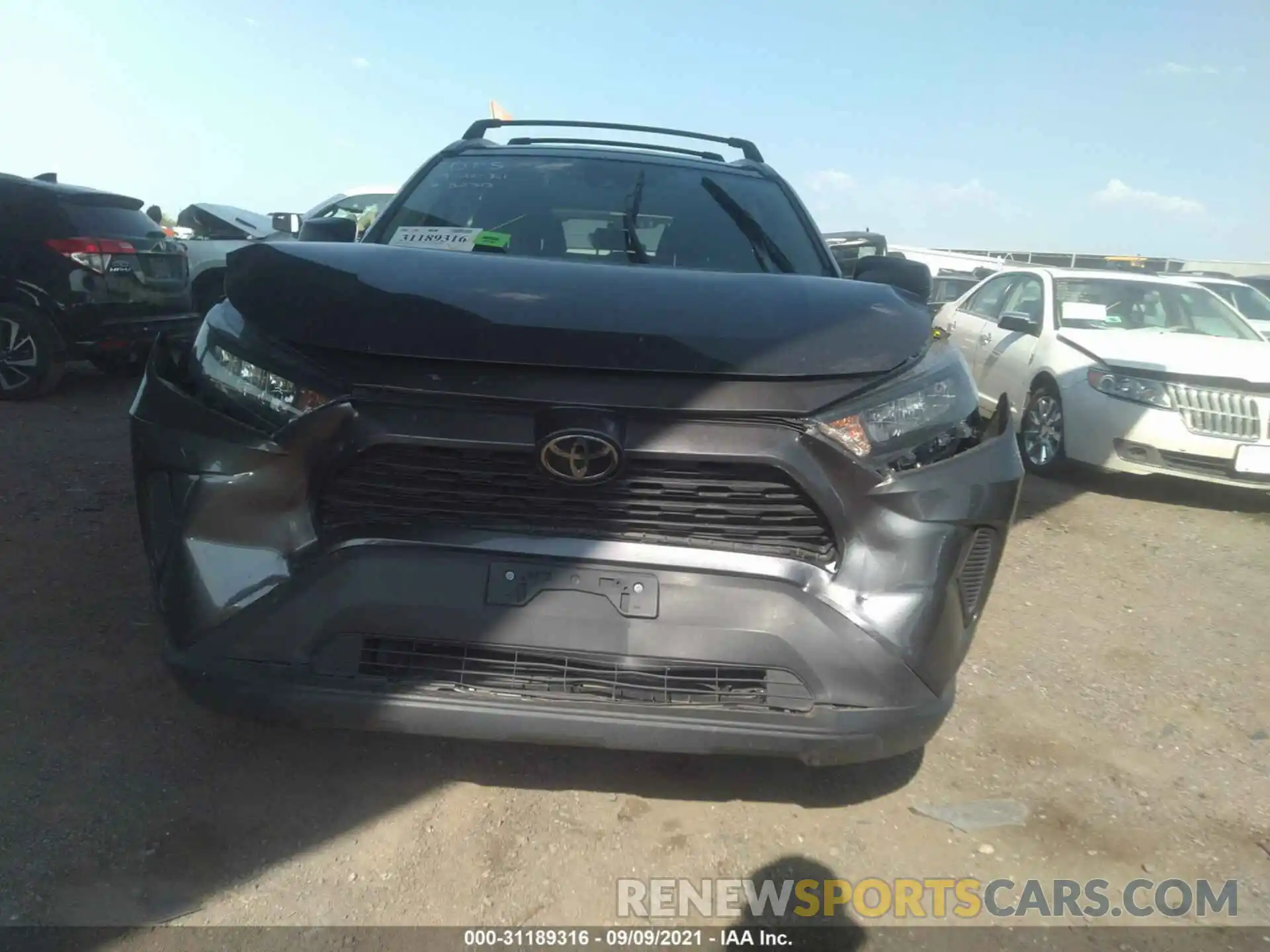 6 Photograph of a damaged car 2T3H1RFV2LW078433 TOYOTA RAV4 2020