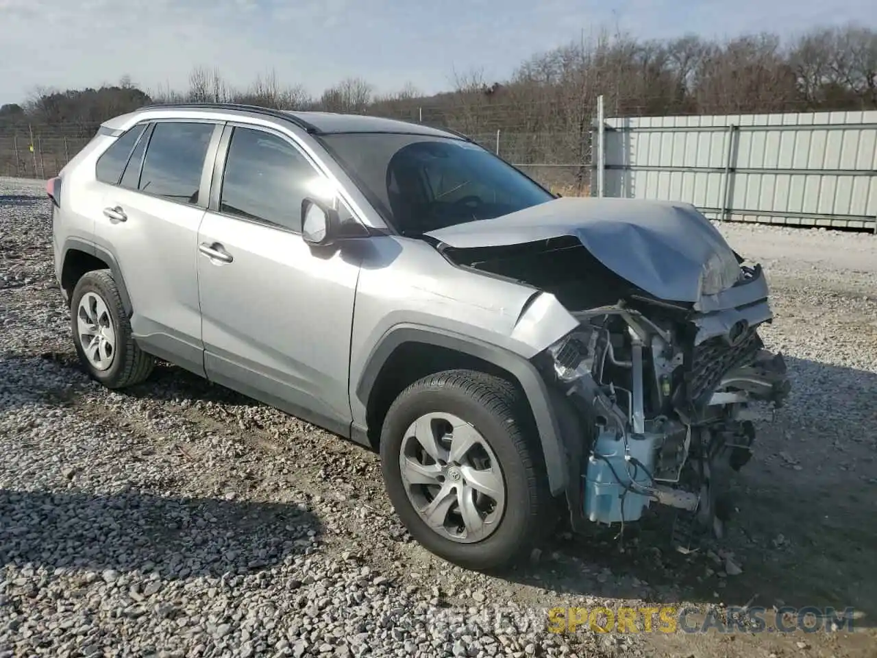 4 Photograph of a damaged car 2T3H1RFV3LC039125 TOYOTA RAV4 2020