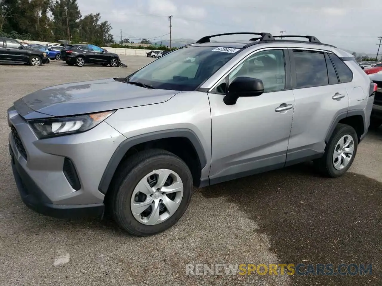 1 Photograph of a damaged car 2T3H1RFV3LC044020 TOYOTA RAV4 2020