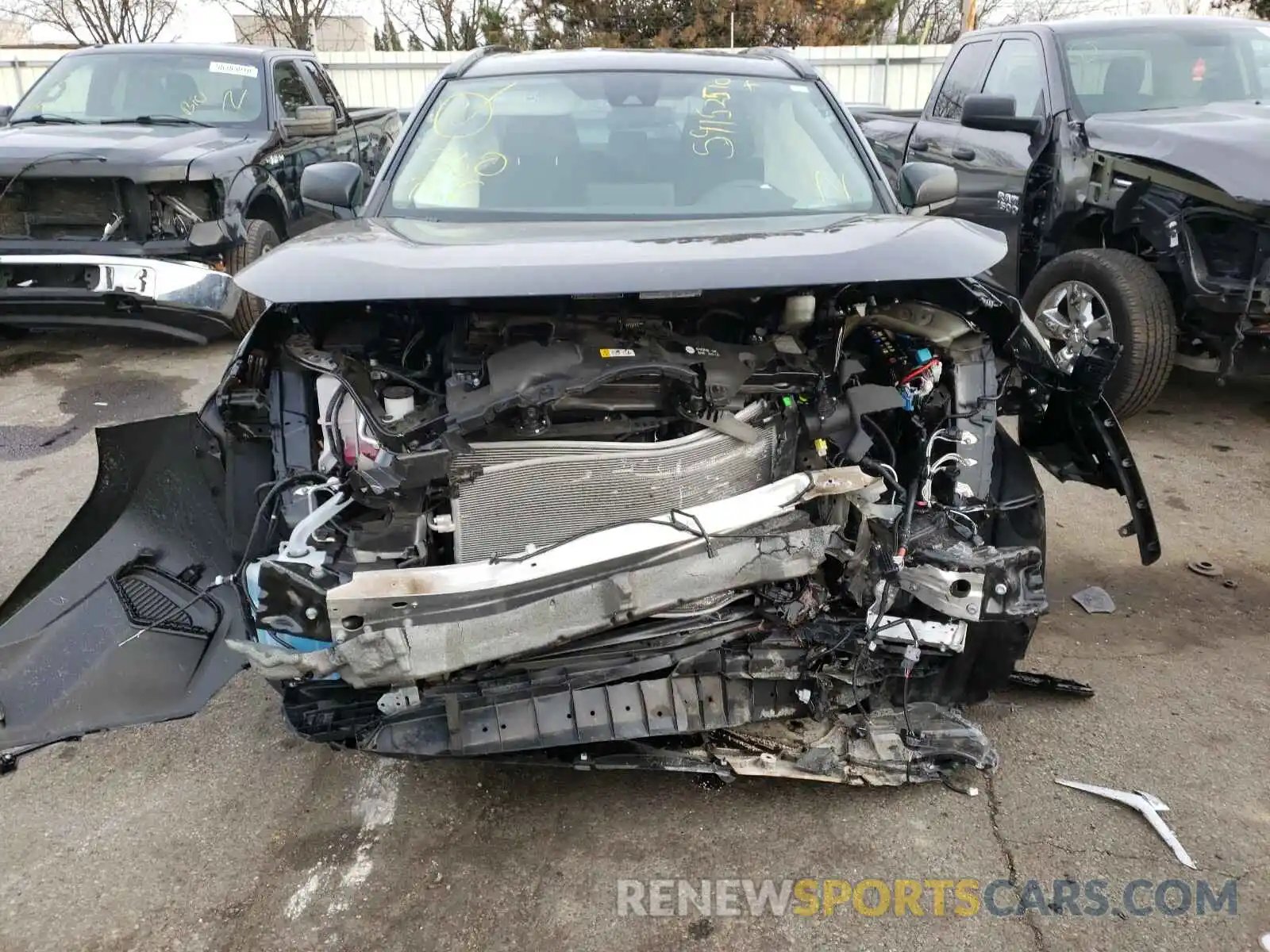 9 Photograph of a damaged car 2T3H1RFV3LC062579 TOYOTA RAV4 2020