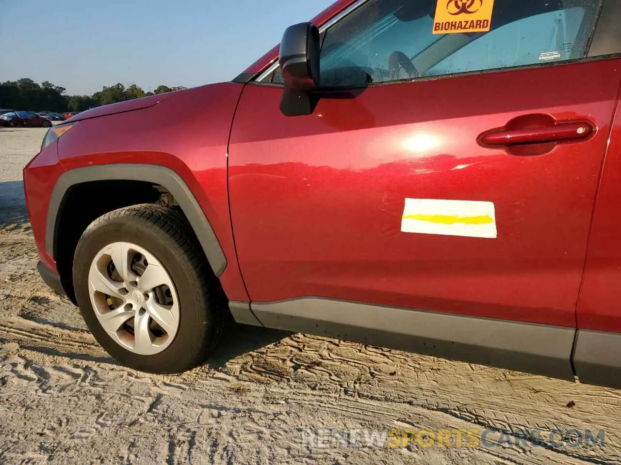 13 Photograph of a damaged car 2T3H1RFV3LW059602 TOYOTA RAV4 2020