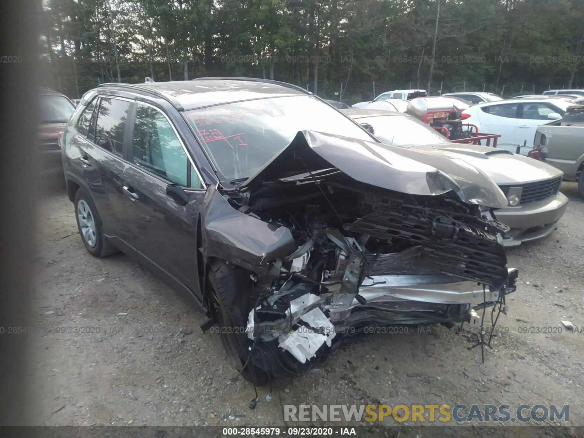 1 Photograph of a damaged car 2T3H1RFV3LW071216 TOYOTA RAV4 2020