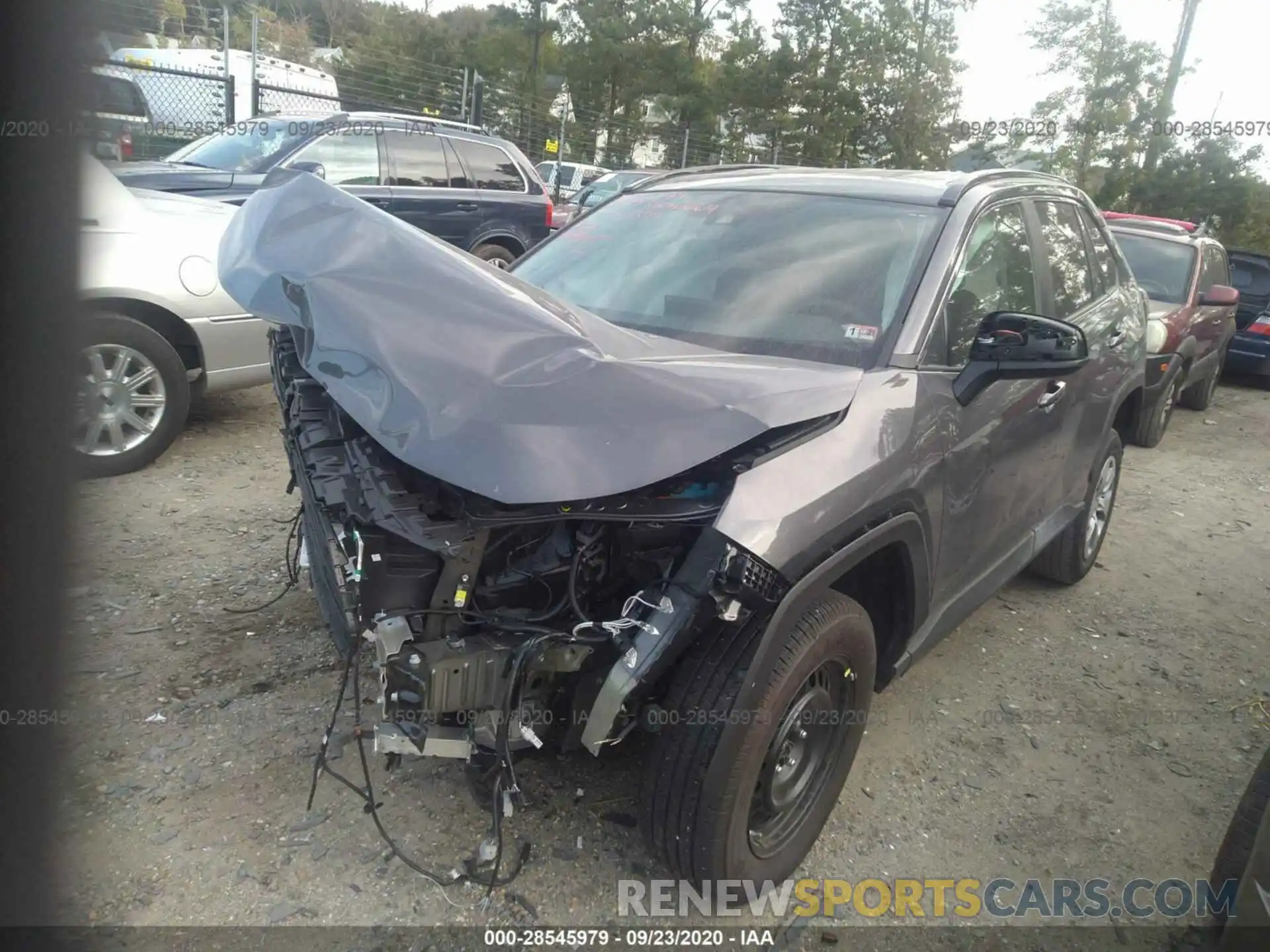 2 Photograph of a damaged car 2T3H1RFV3LW071216 TOYOTA RAV4 2020