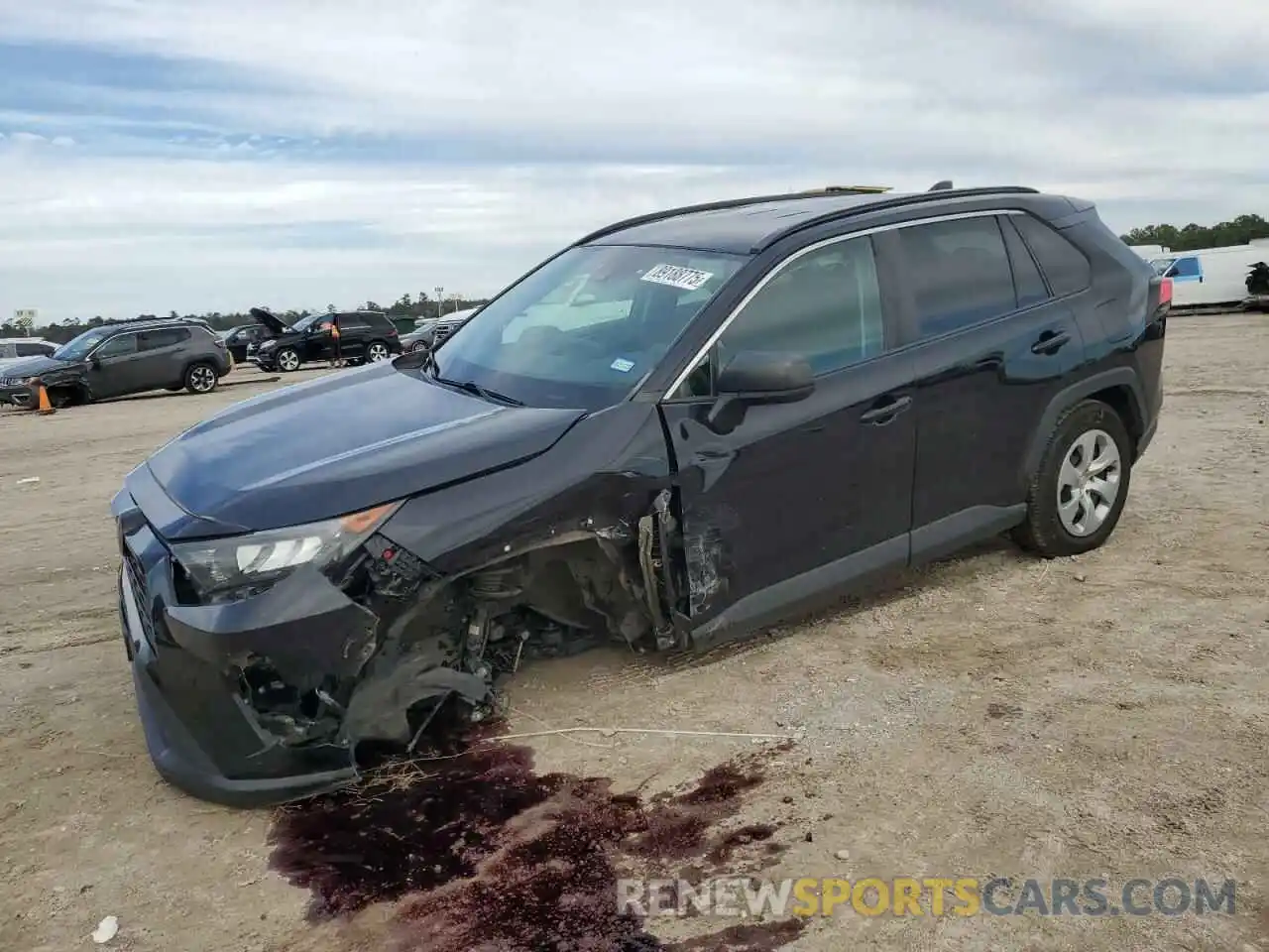 1 Photograph of a damaged car 2T3H1RFV3LW073788 TOYOTA RAV4 2020