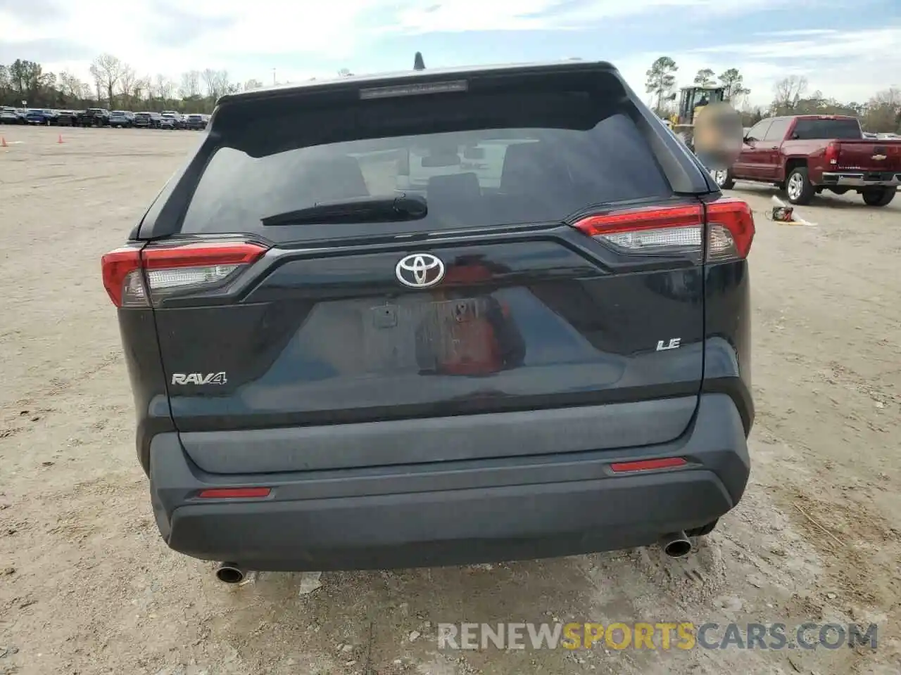 6 Photograph of a damaged car 2T3H1RFV3LW073788 TOYOTA RAV4 2020