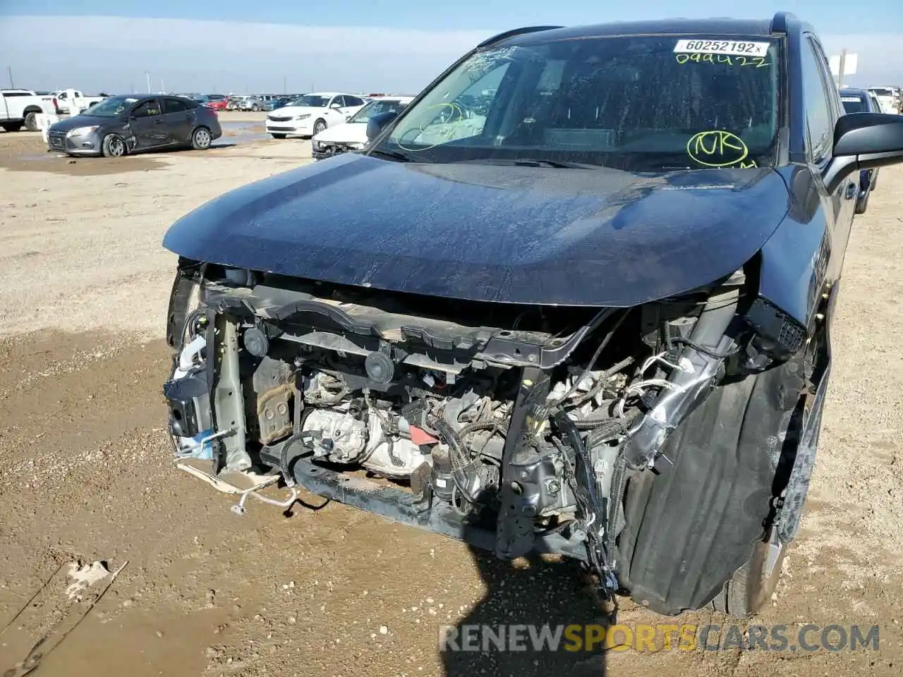 9 Photograph of a damaged car 2T3H1RFV3LW099422 TOYOTA RAV4 2020