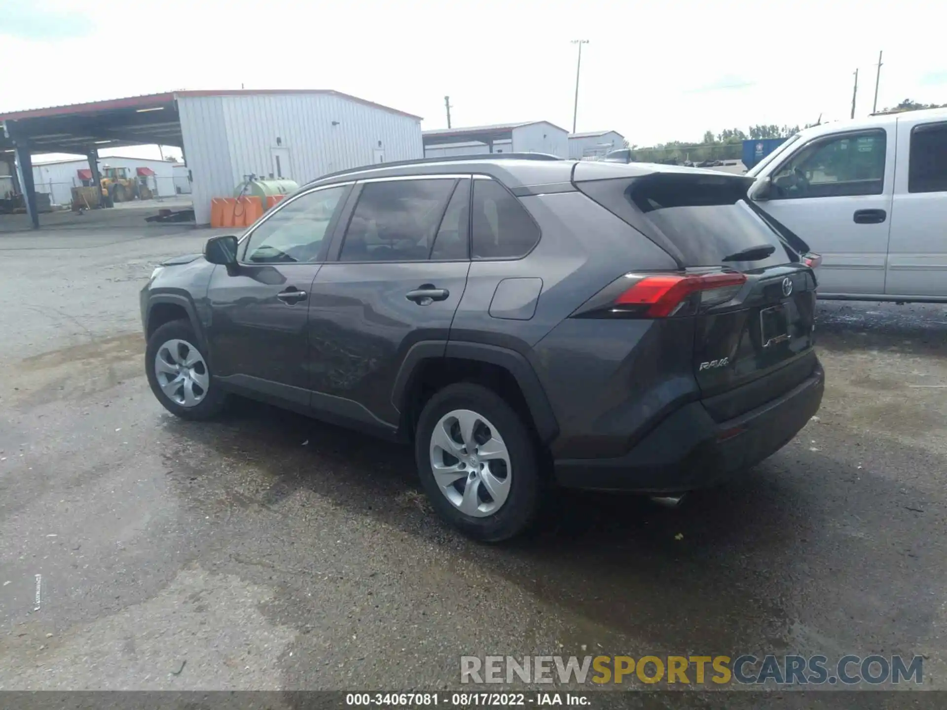 3 Photograph of a damaged car 2T3H1RFV4LC045595 TOYOTA RAV4 2020