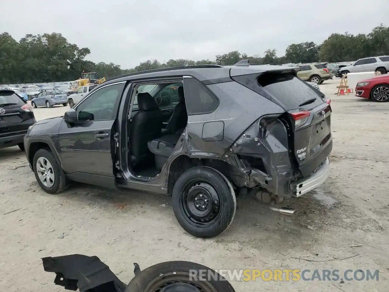 2 Photograph of a damaged car 2T3H1RFV4LC052286 TOYOTA RAV4 2020