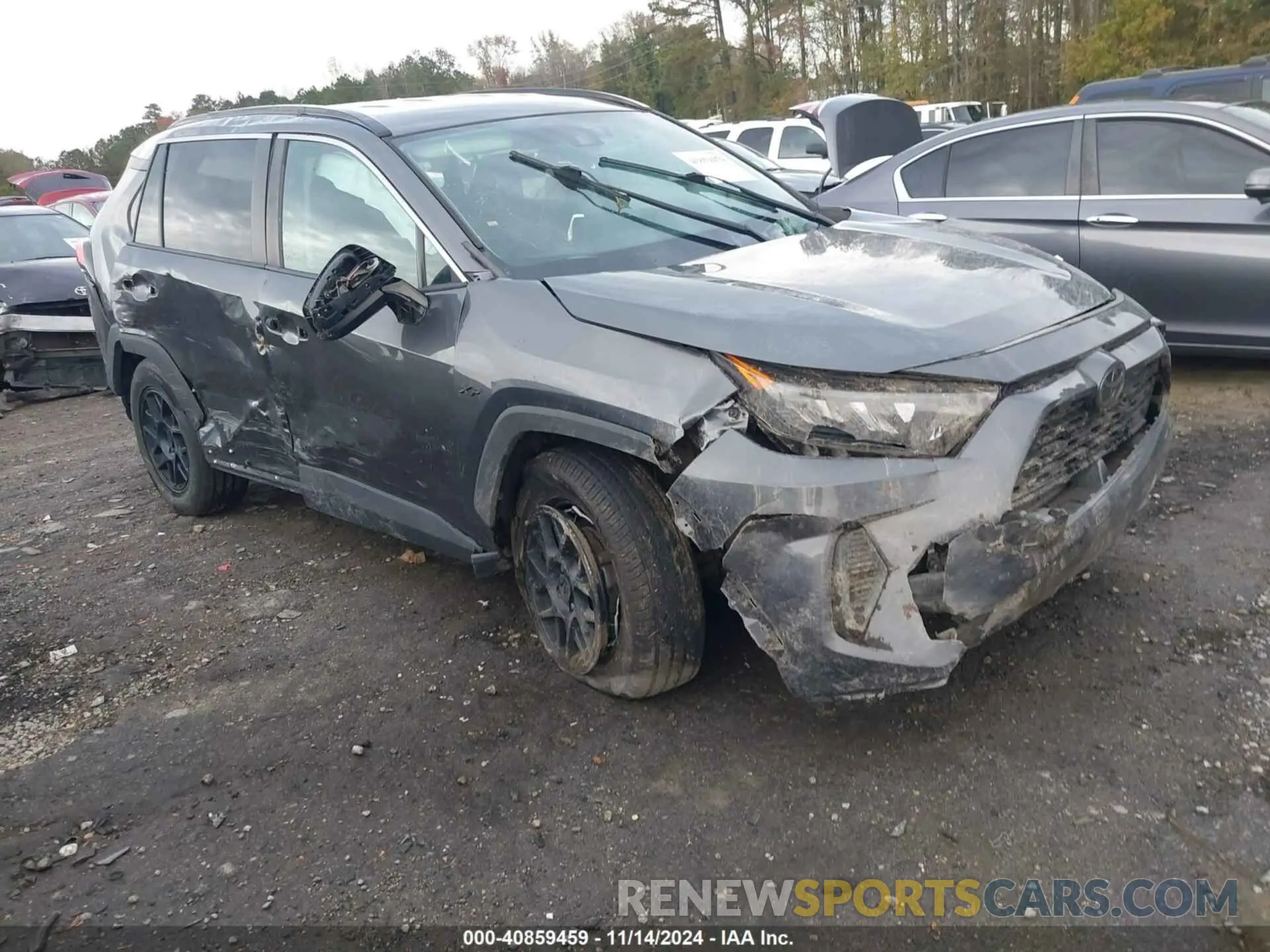 1 Photograph of a damaged car 2T3H1RFV4LC078578 TOYOTA RAV4 2020