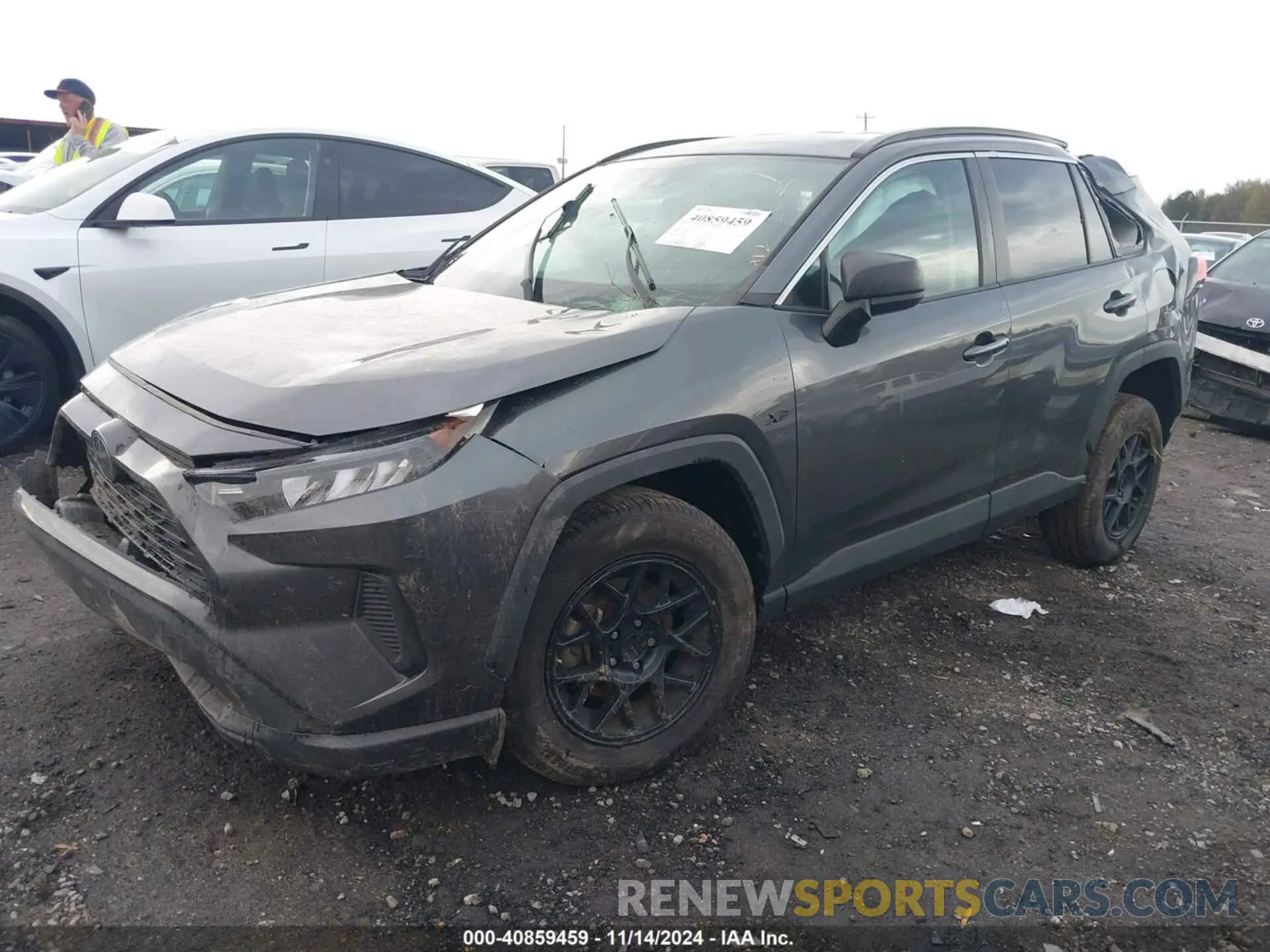 2 Photograph of a damaged car 2T3H1RFV4LC078578 TOYOTA RAV4 2020