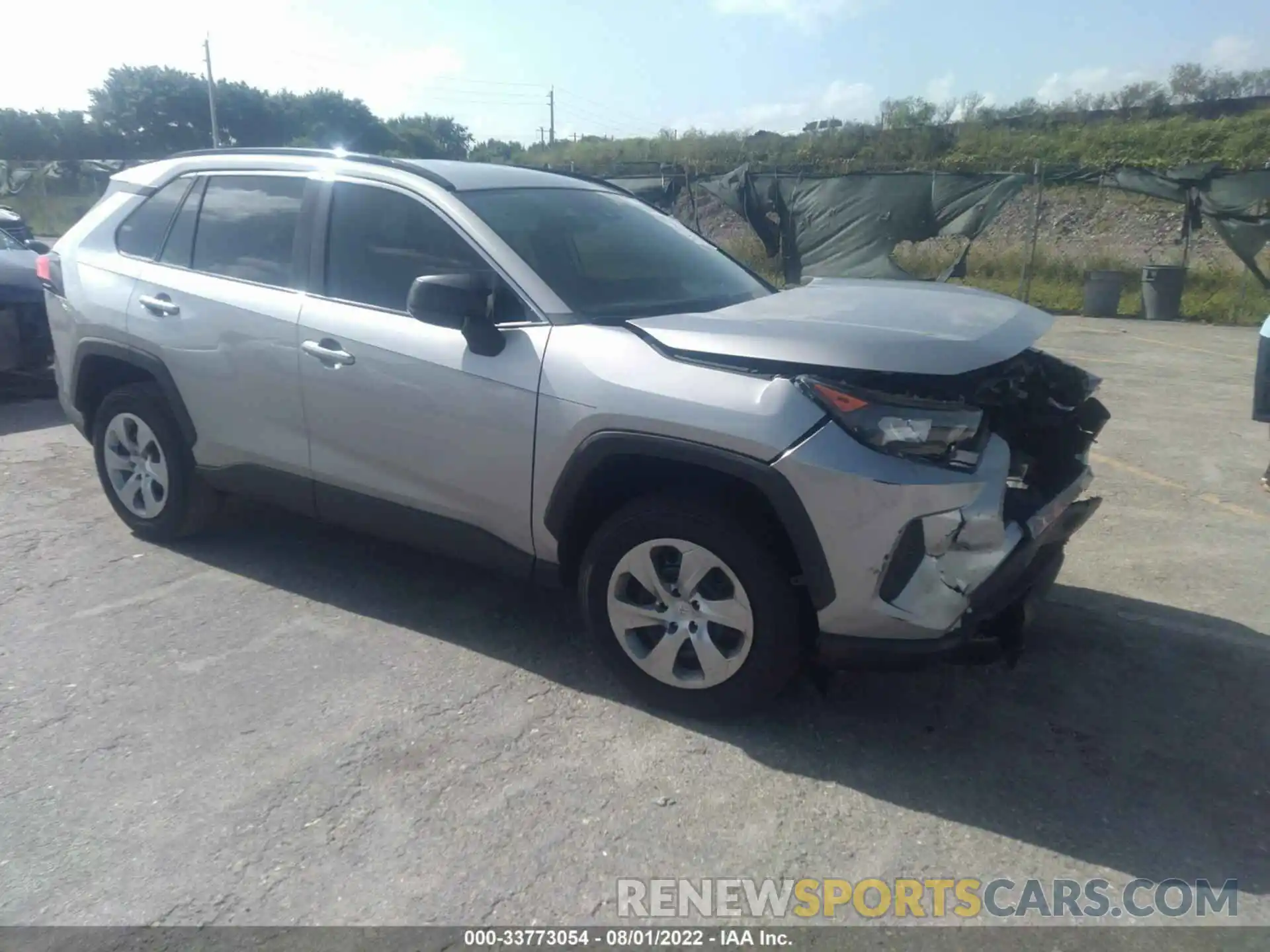 1 Photograph of a damaged car 2T3H1RFV4LC084770 TOYOTA RAV4 2020