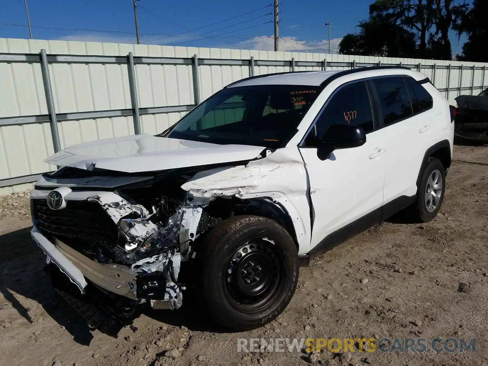 2 Photograph of a damaged car 2T3H1RFV4LW069314 TOYOTA RAV4 2020