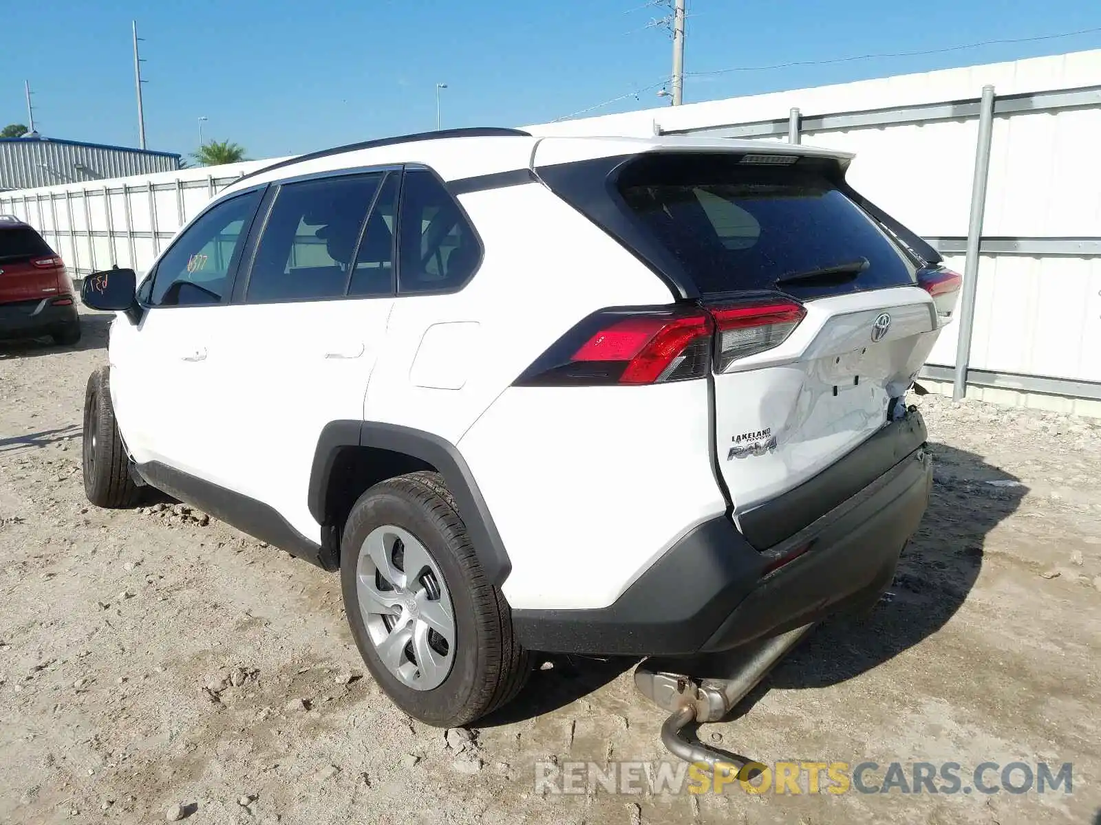 3 Photograph of a damaged car 2T3H1RFV4LW069314 TOYOTA RAV4 2020