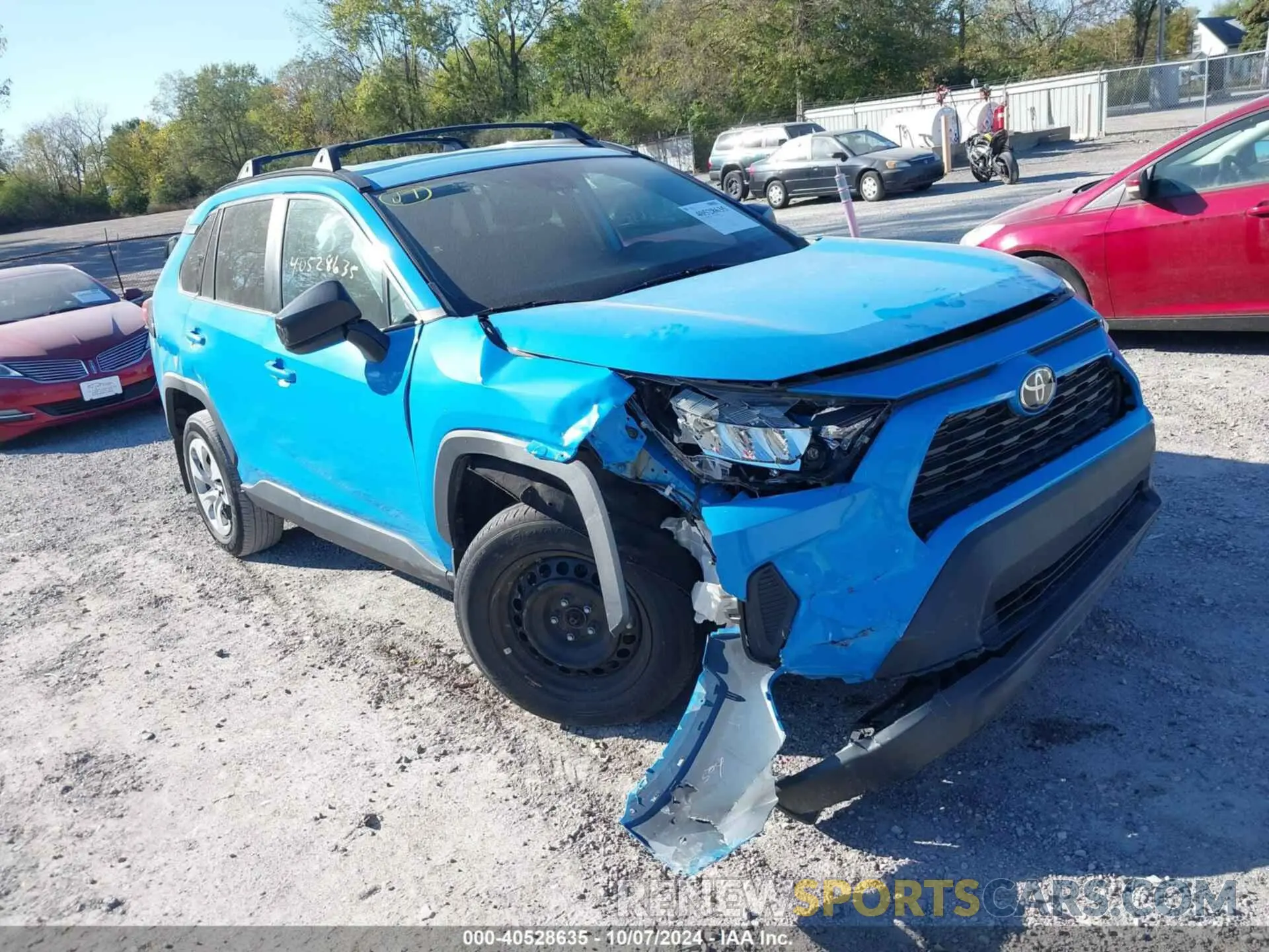 1 Photograph of a damaged car 2T3H1RFV4LW086971 TOYOTA RAV4 2020