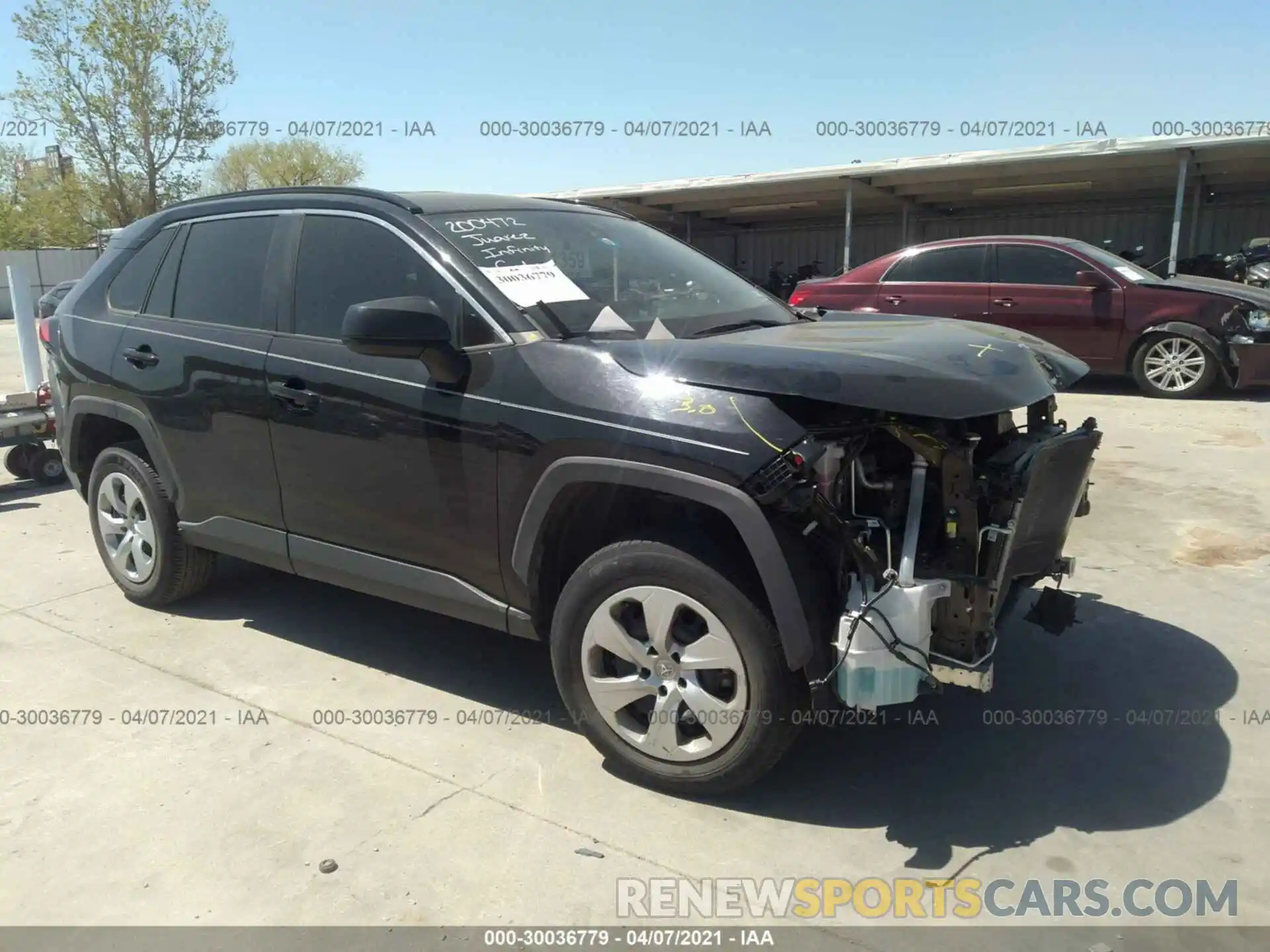 1 Photograph of a damaged car 2T3H1RFV5LC035447 TOYOTA RAV4 2020