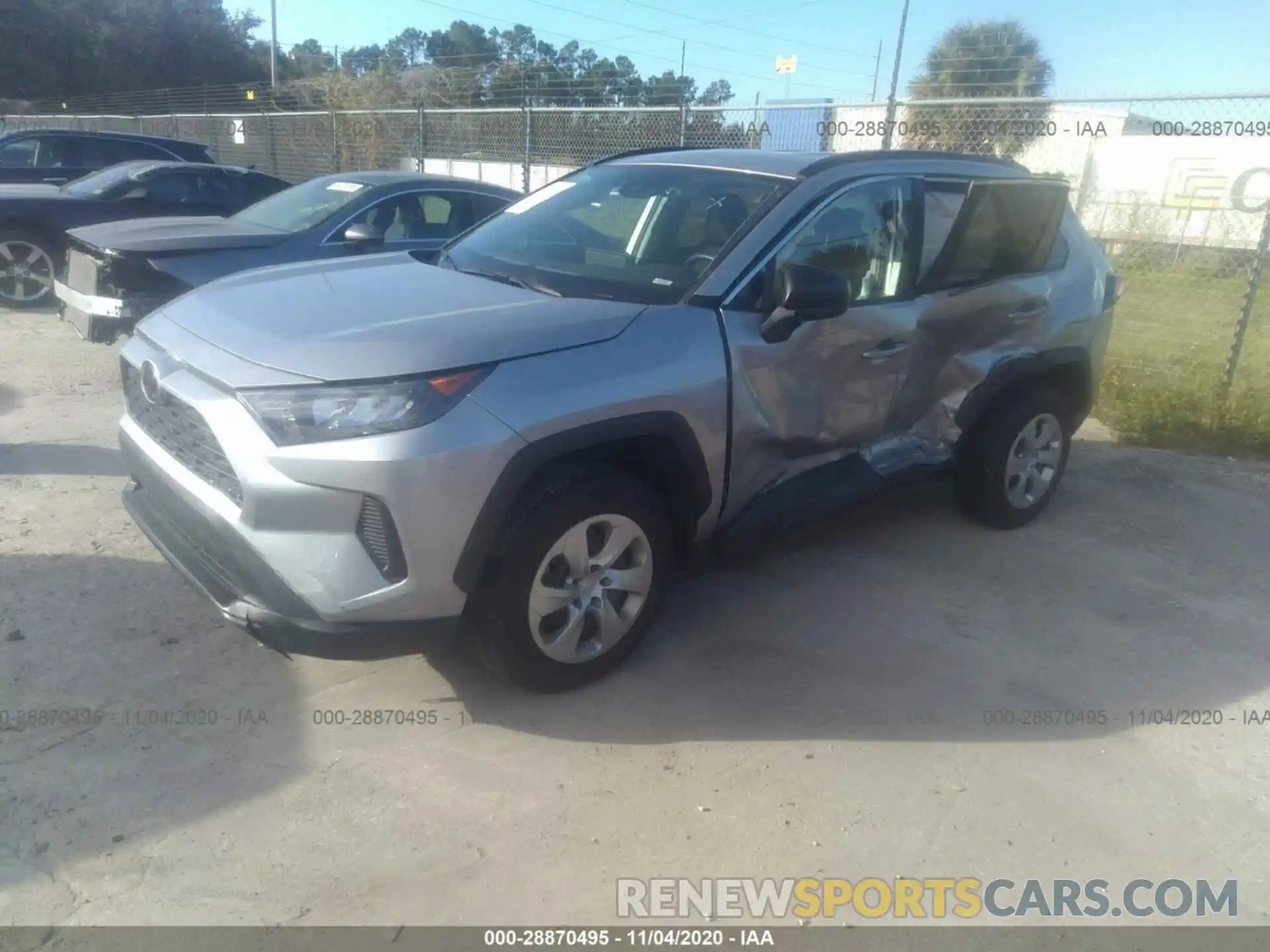 2 Photograph of a damaged car 2T3H1RFV5LC035660 TOYOTA RAV4 2020