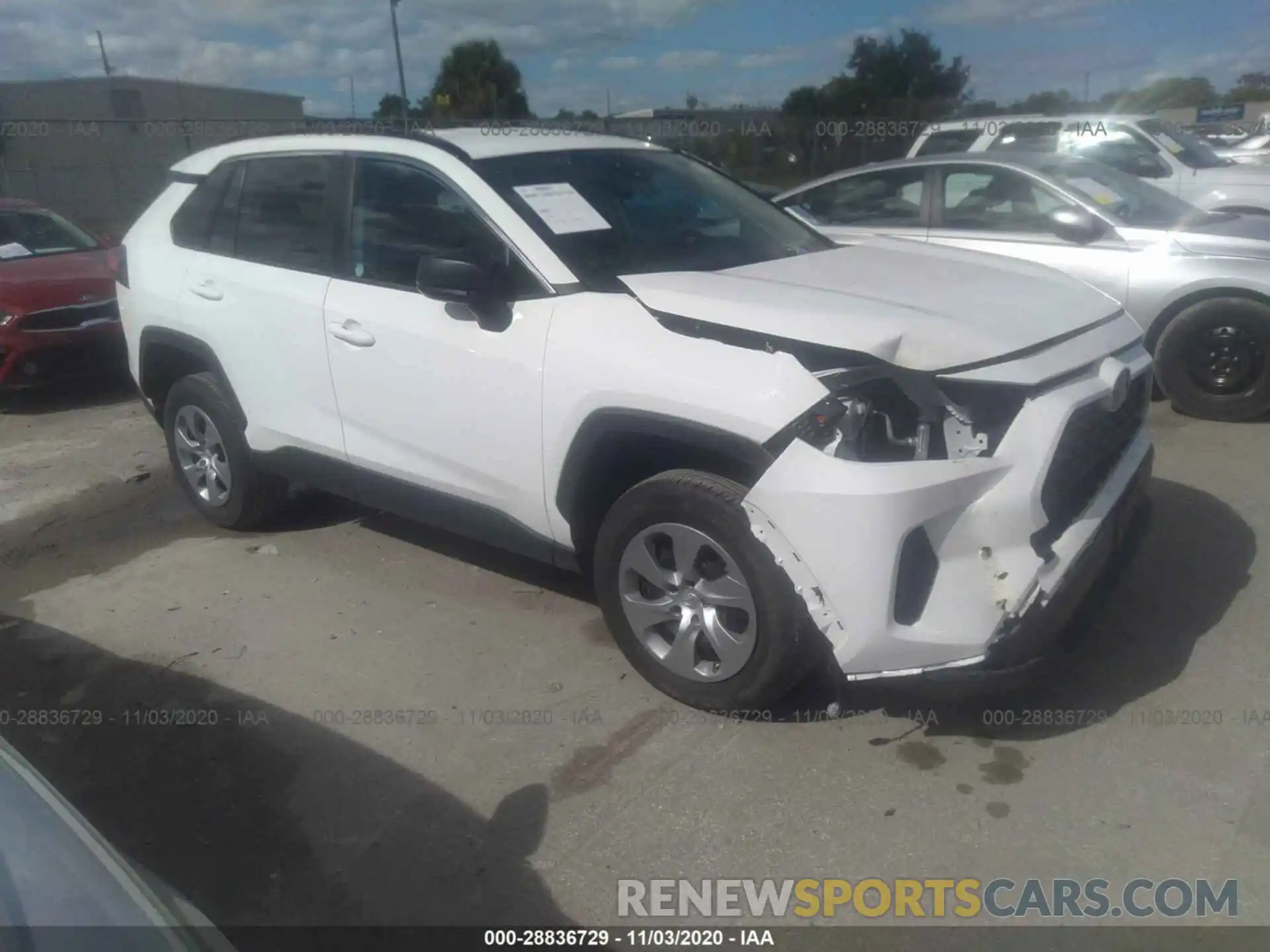 1 Photograph of a damaged car 2T3H1RFV5LC036176 TOYOTA RAV4 2020