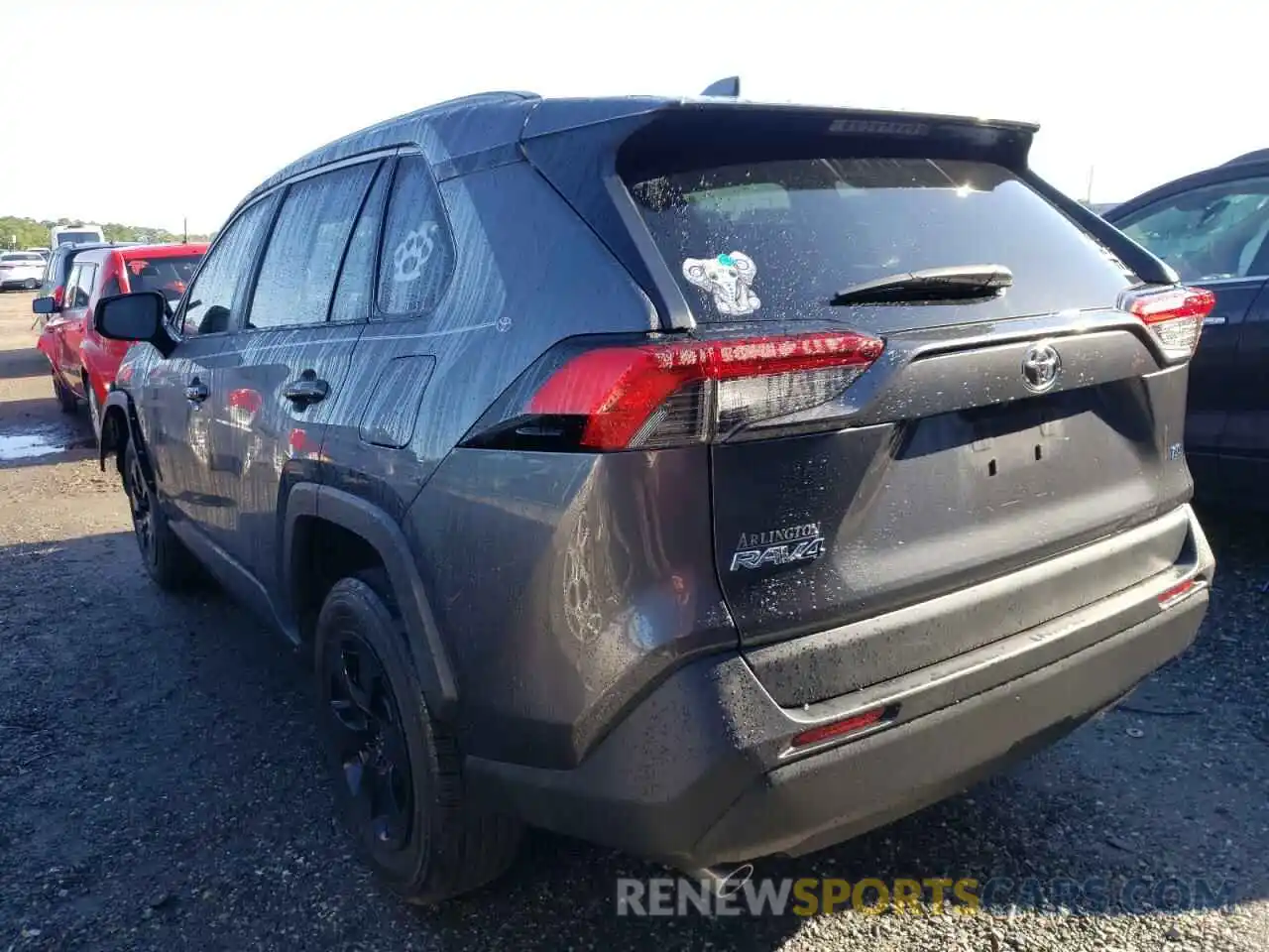 3 Photograph of a damaged car 2T3H1RFV5LC041670 TOYOTA RAV4 2020