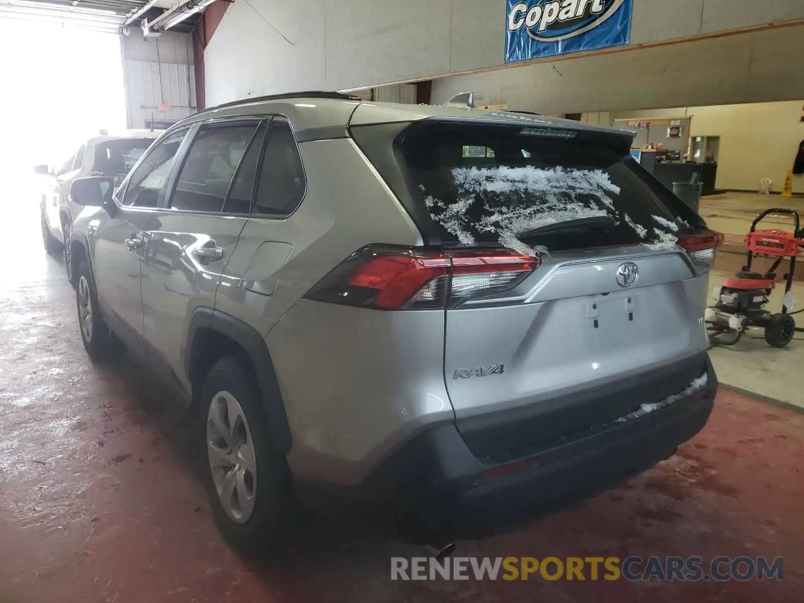 3 Photograph of a damaged car 2T3H1RFV5LC048313 TOYOTA RAV4 2020