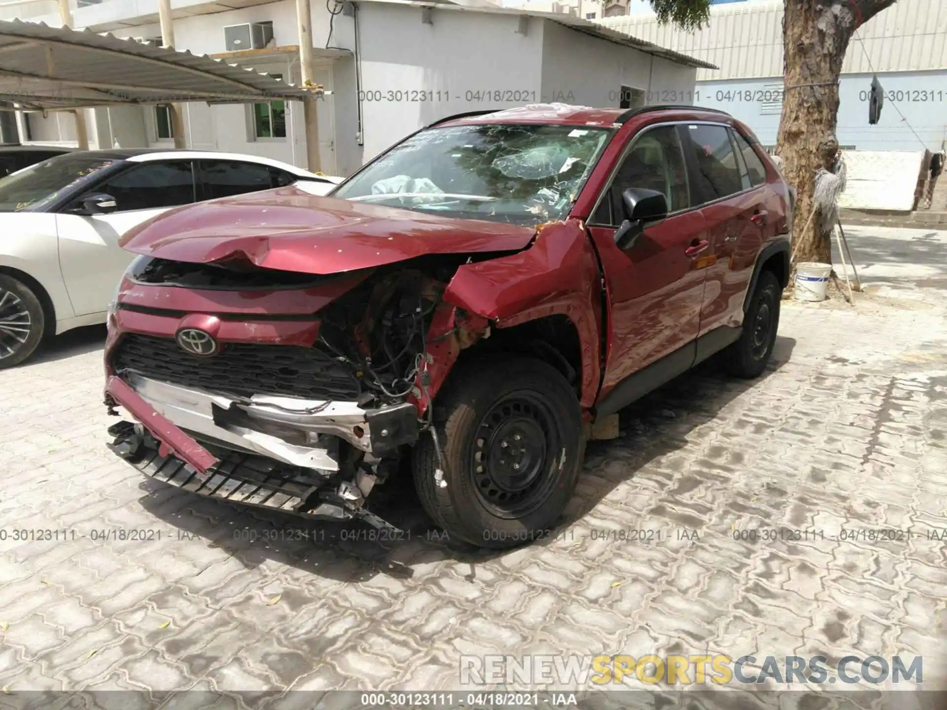 2 Photograph of a damaged car 2T3H1RFV5LC049753 TOYOTA RAV4 2020